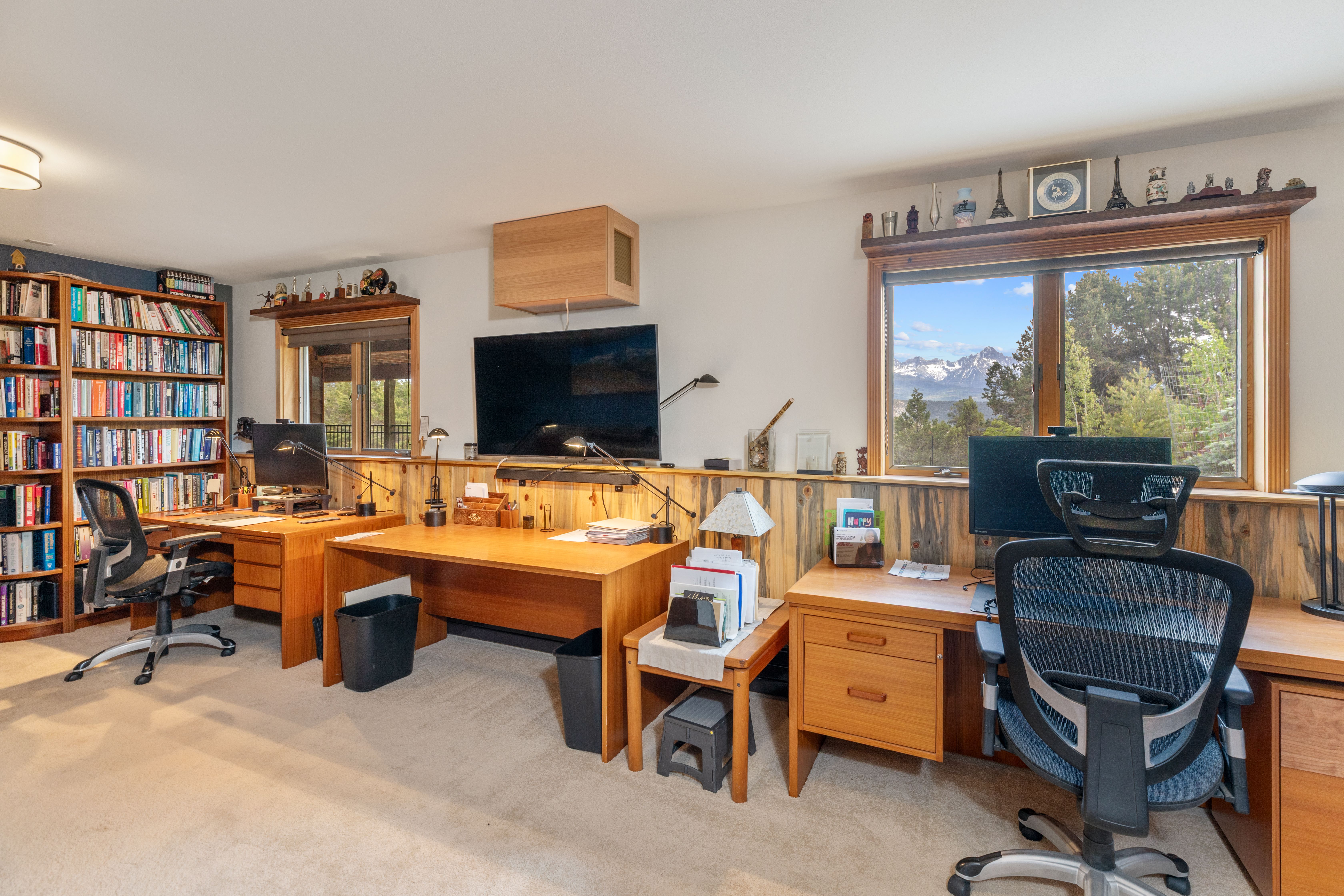 228 Pleasant Valley Court 