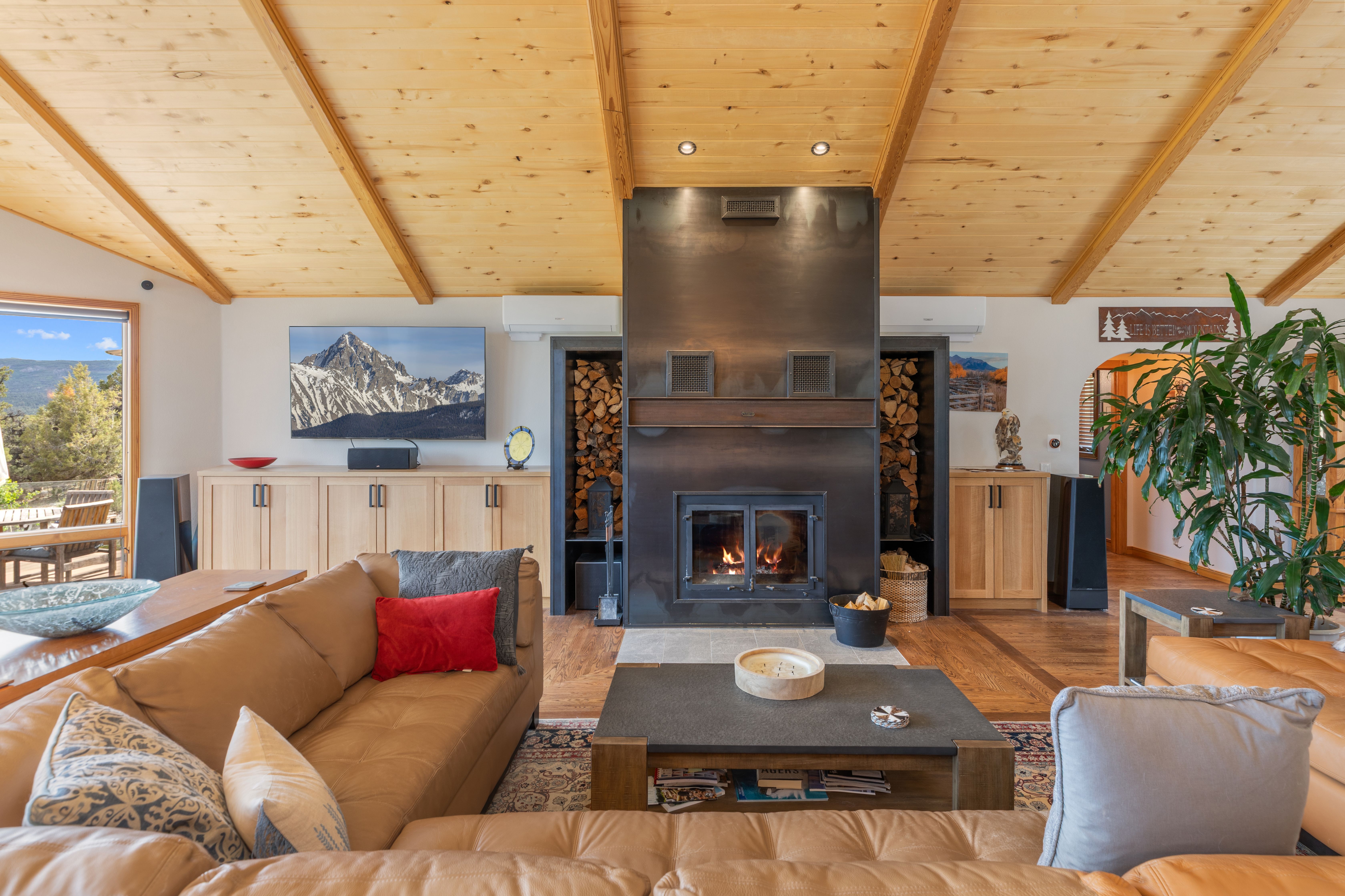 228 Pleasant Valley Court 