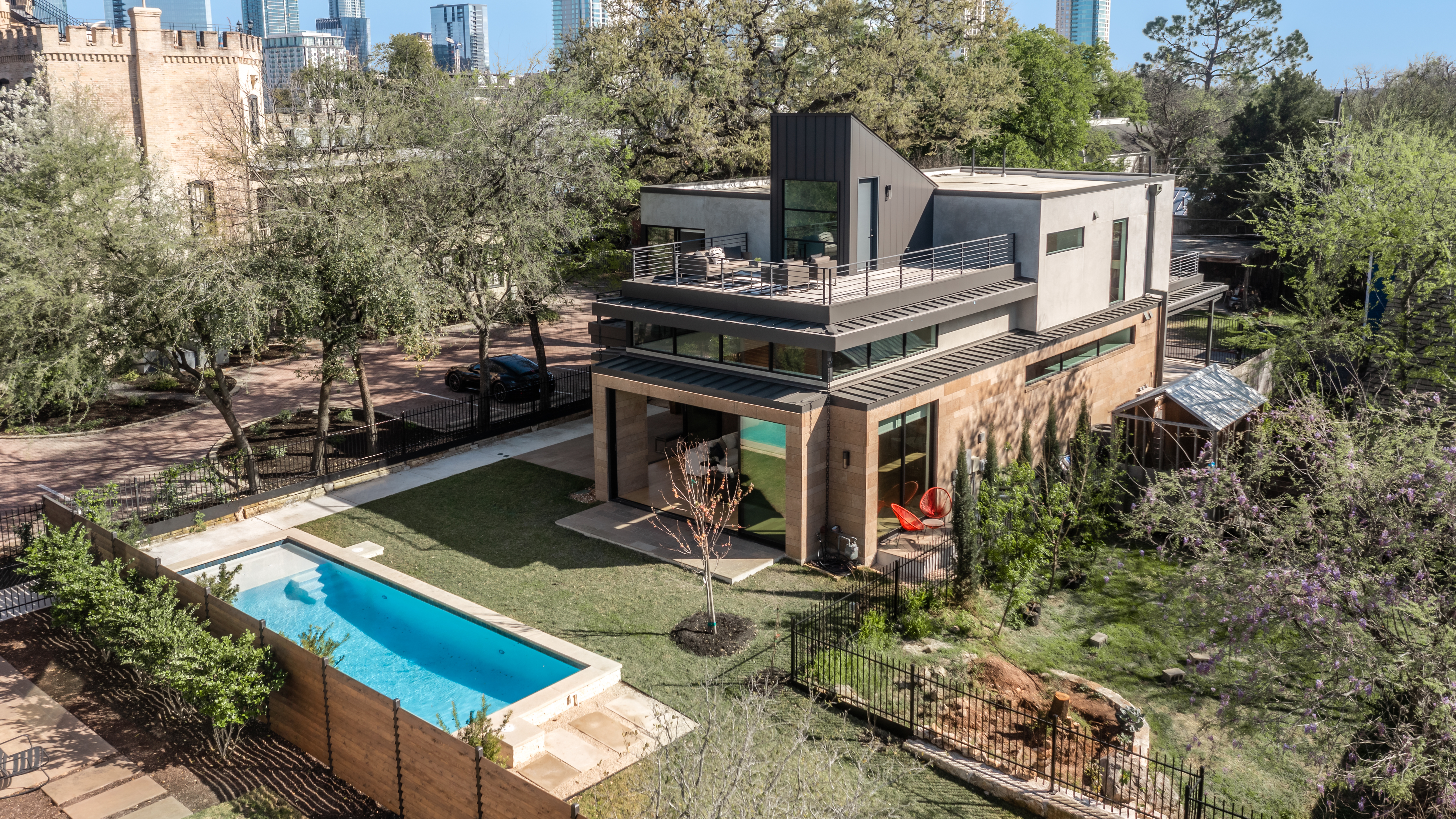 1115 West 11th Street #2 