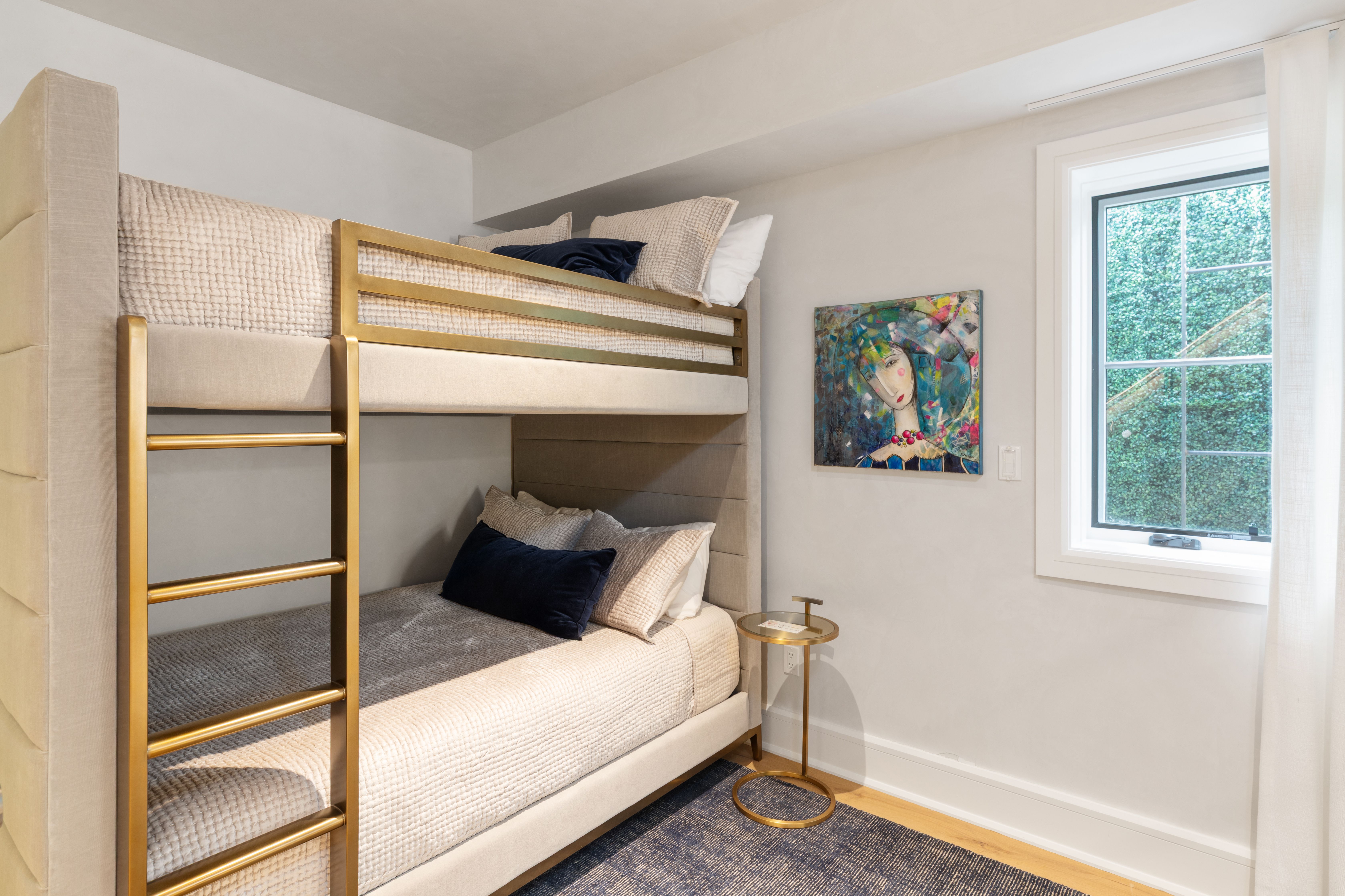 225 S Oak Street Unit# B