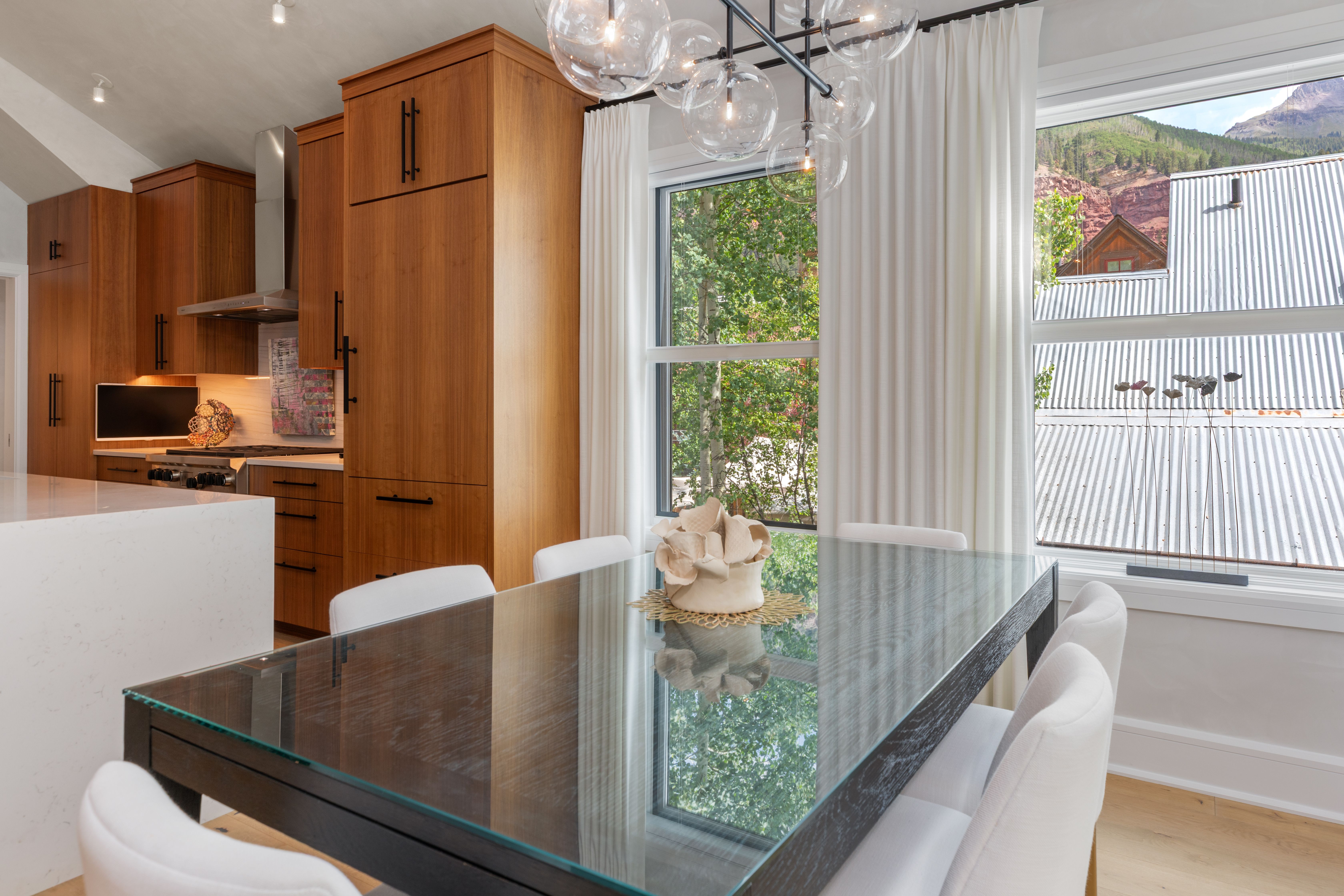 225 S Oak Street Unit# B