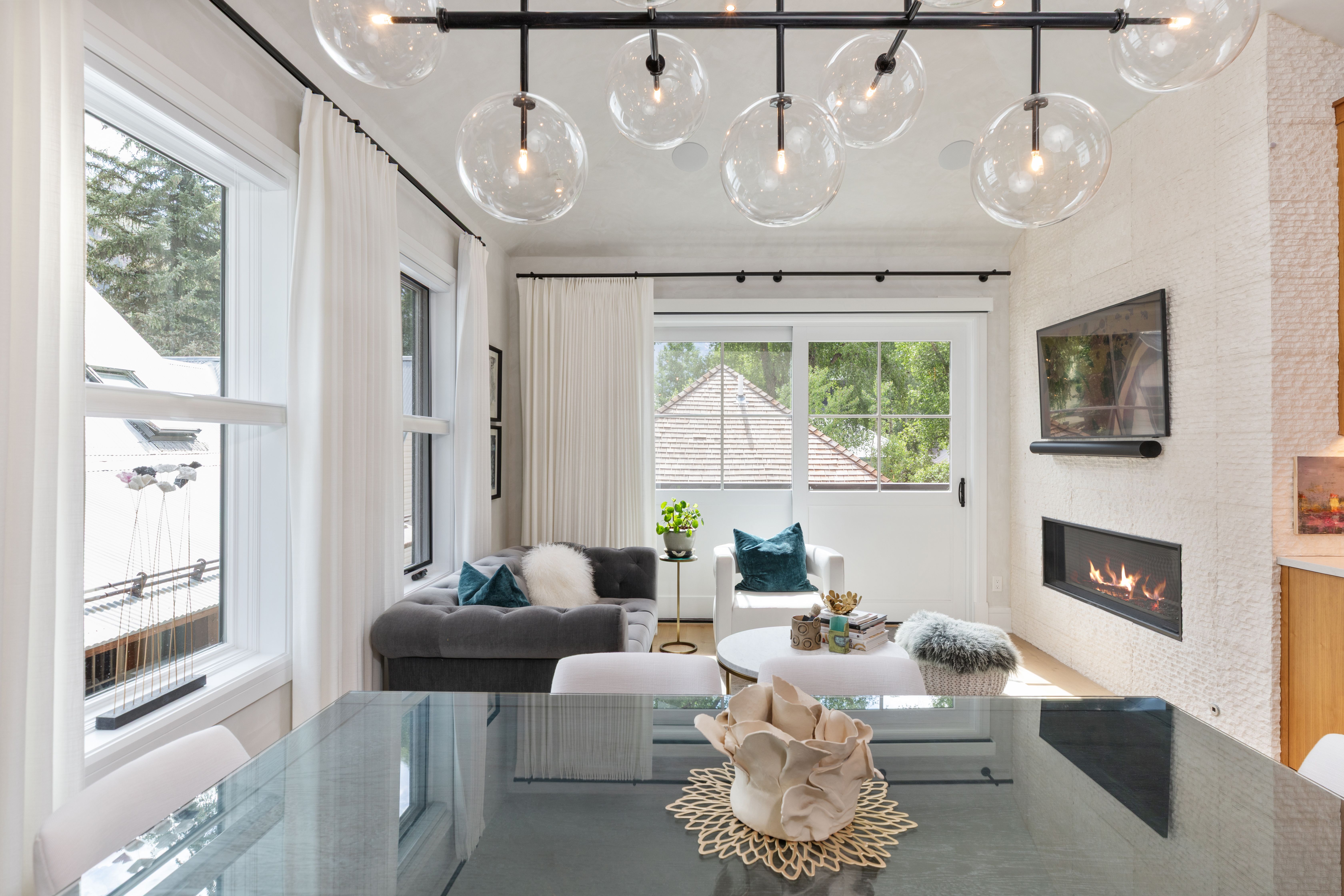 225 S Oak Street Unit# B