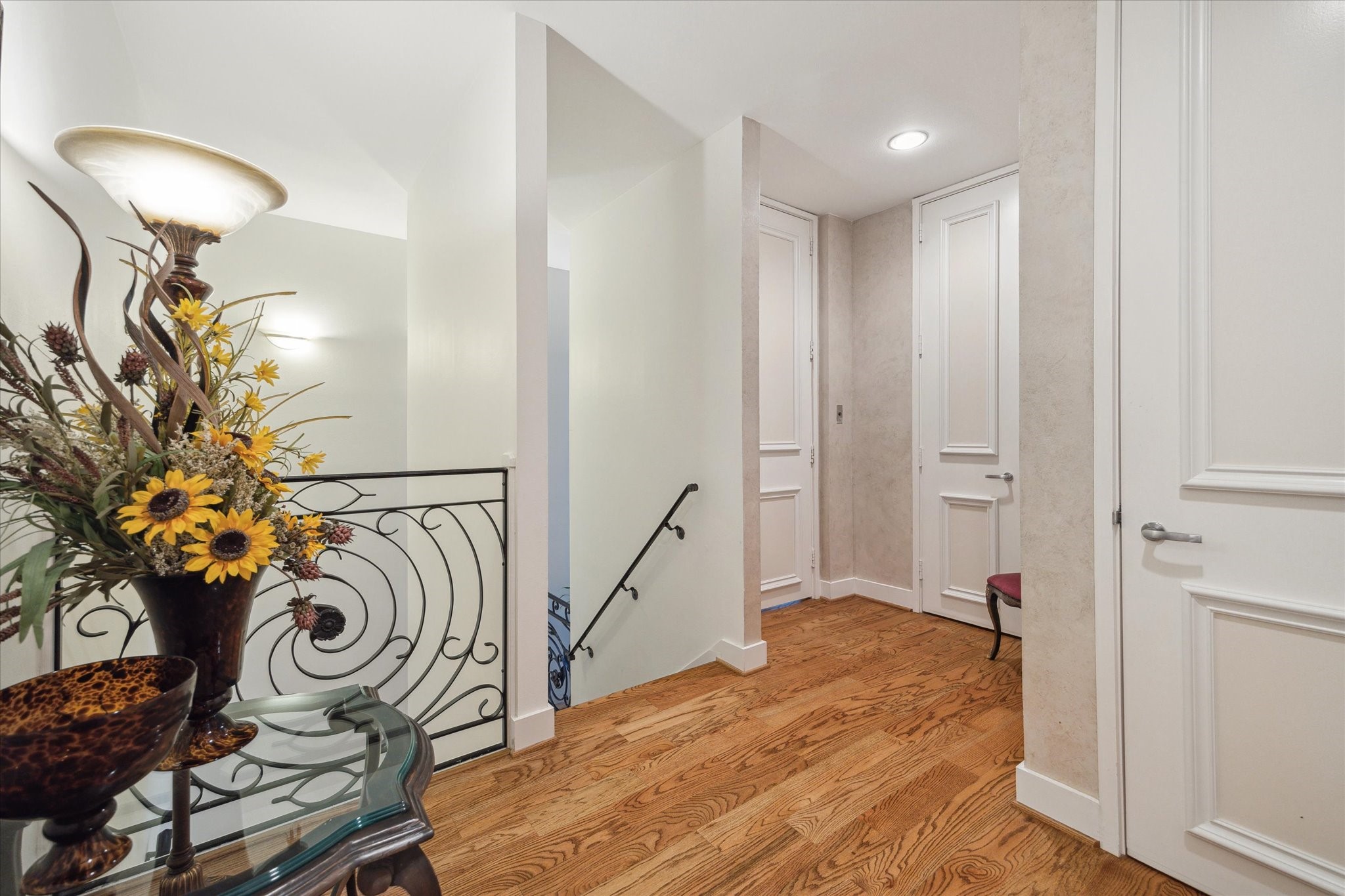 45 Briar Hollow Lane #4