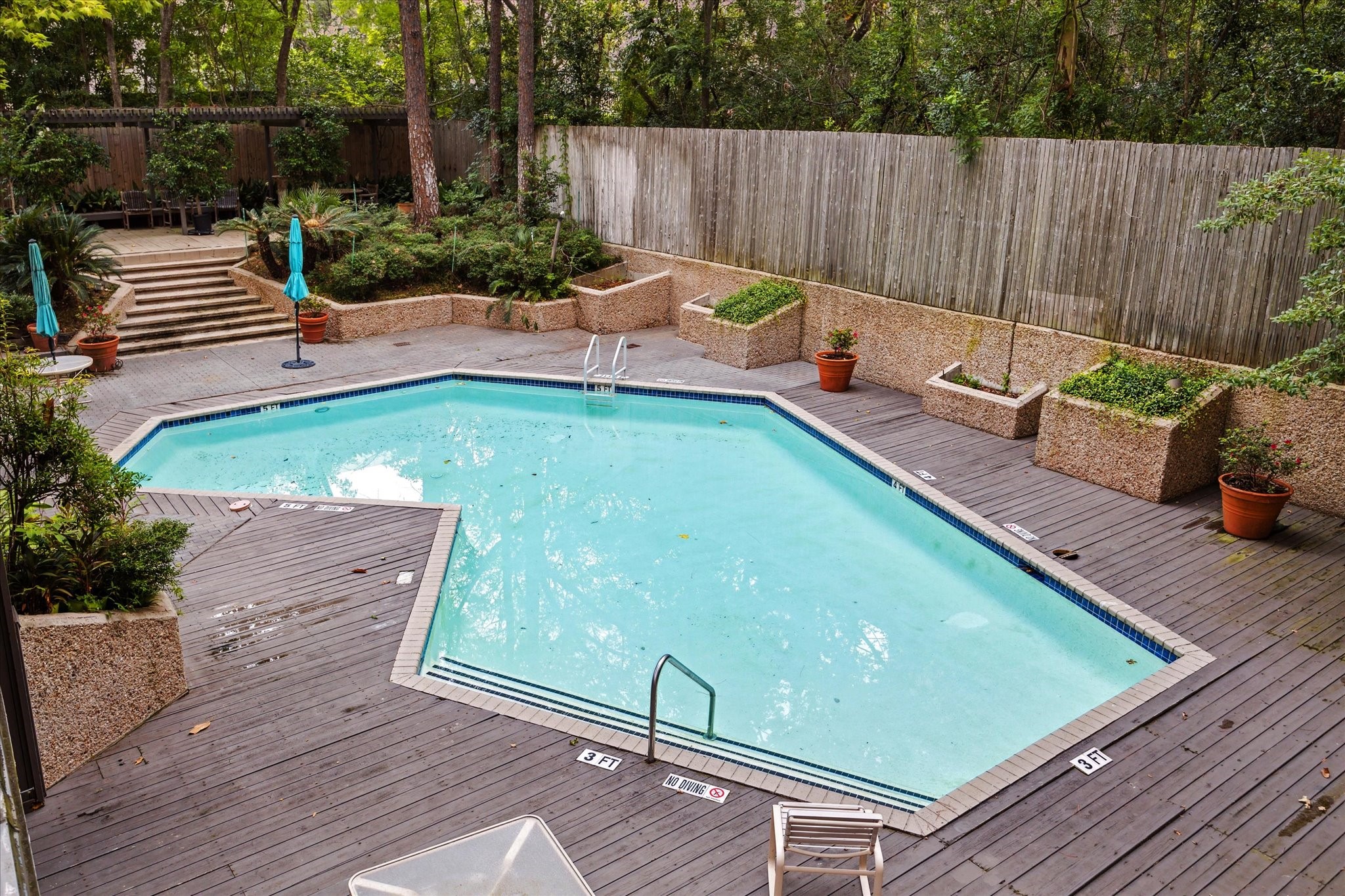 45 Briar Hollow Lane #4