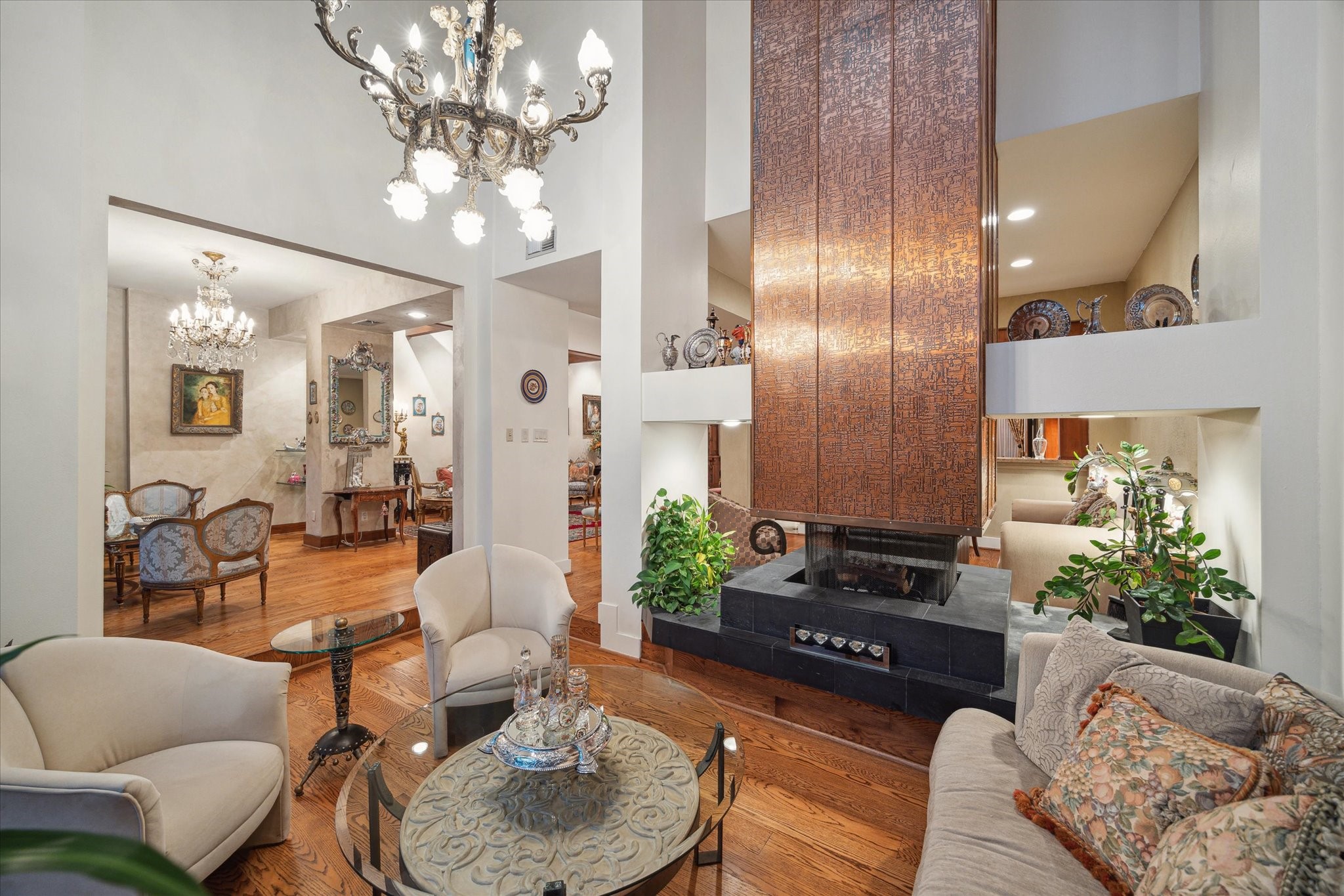 45 Briar Hollow Lane #4