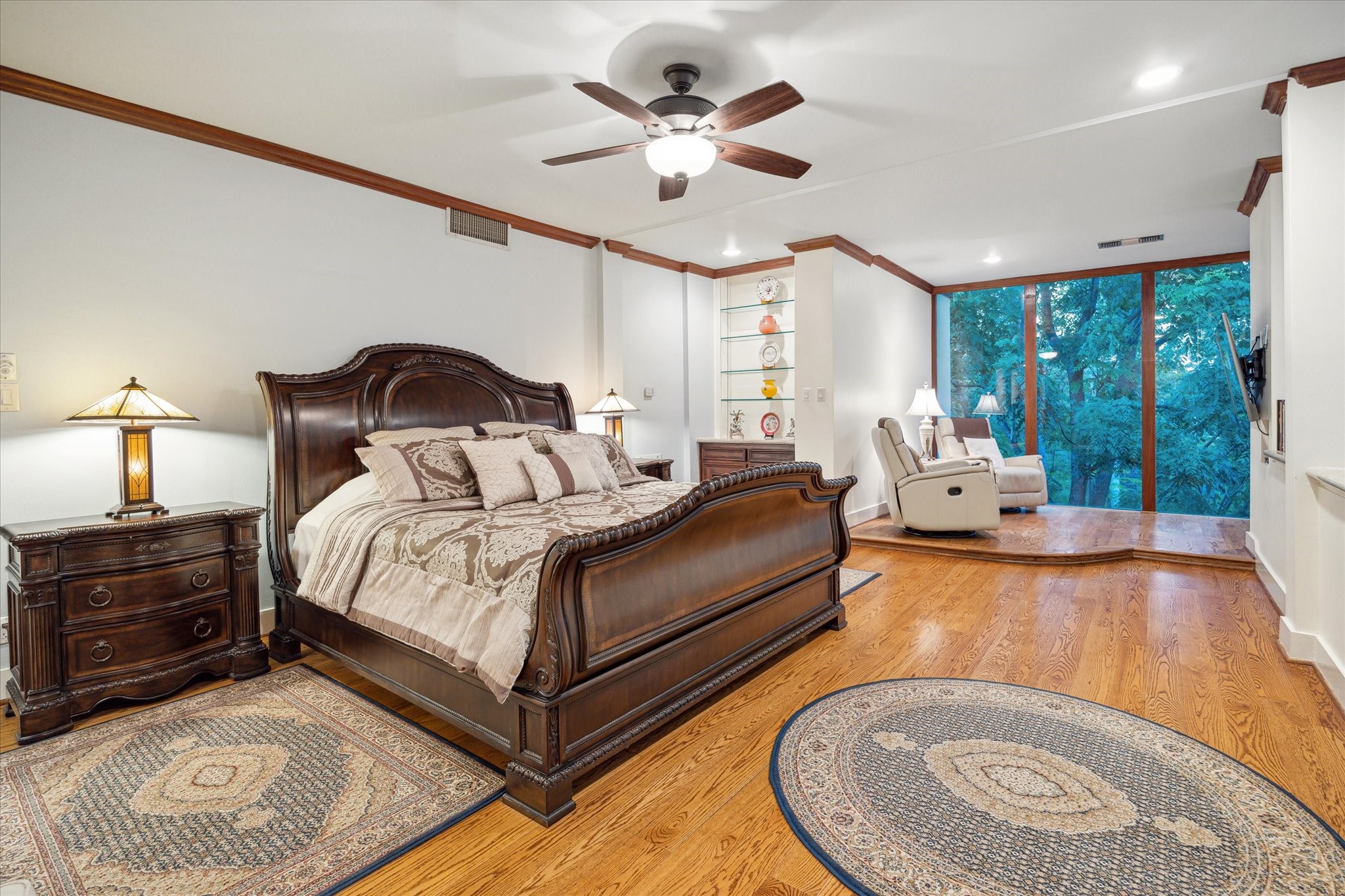 45 Briar Hollow Lane #4