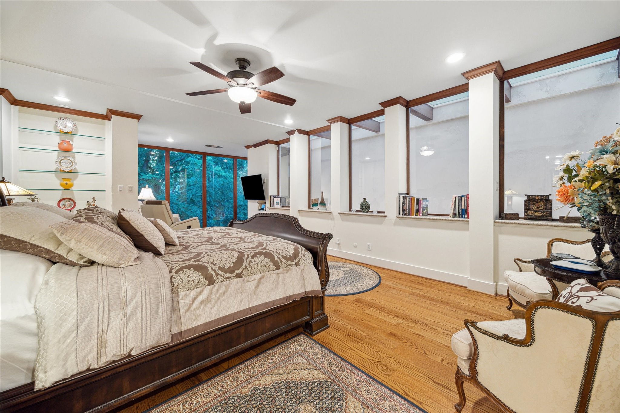 45 Briar Hollow Lane #4