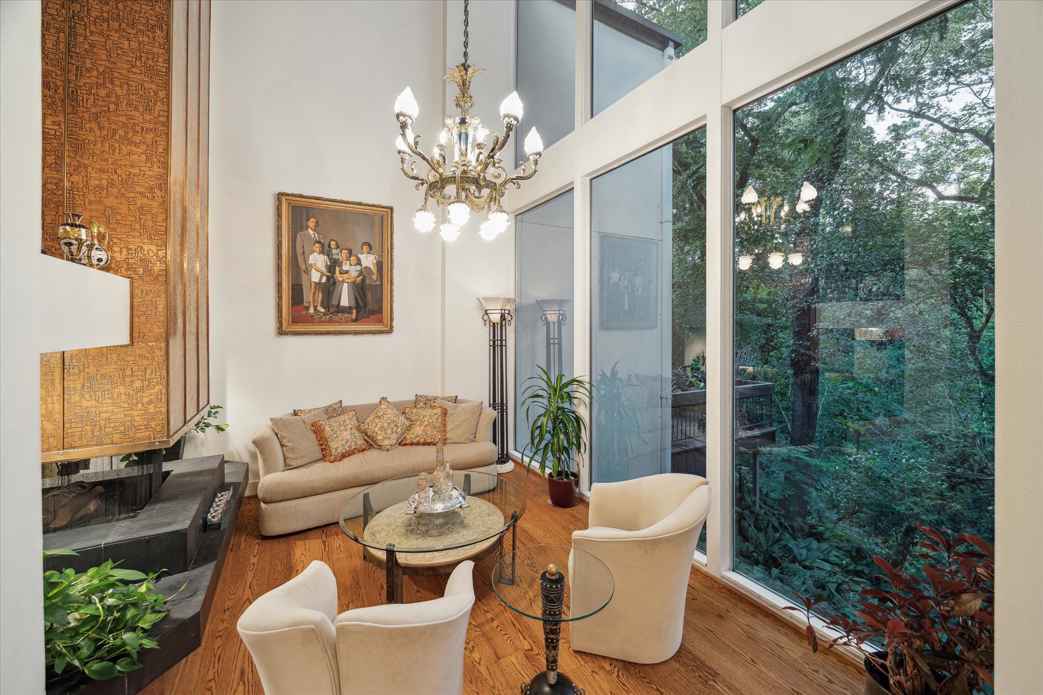 45 Briar Hollow Lane #4