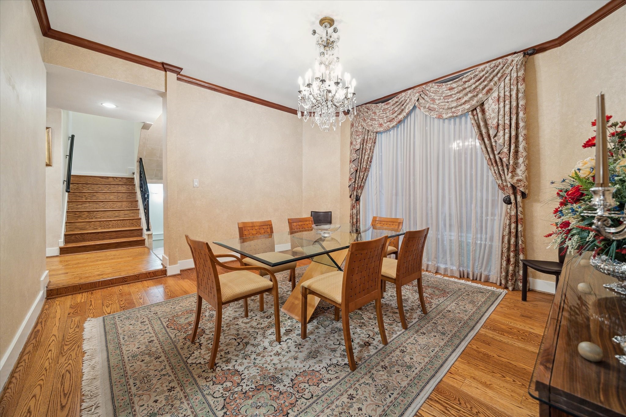 45 Briar Hollow Lane #4