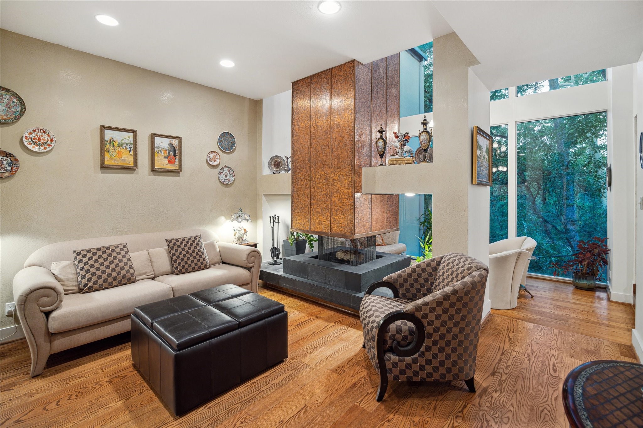 45 Briar Hollow Lane #4