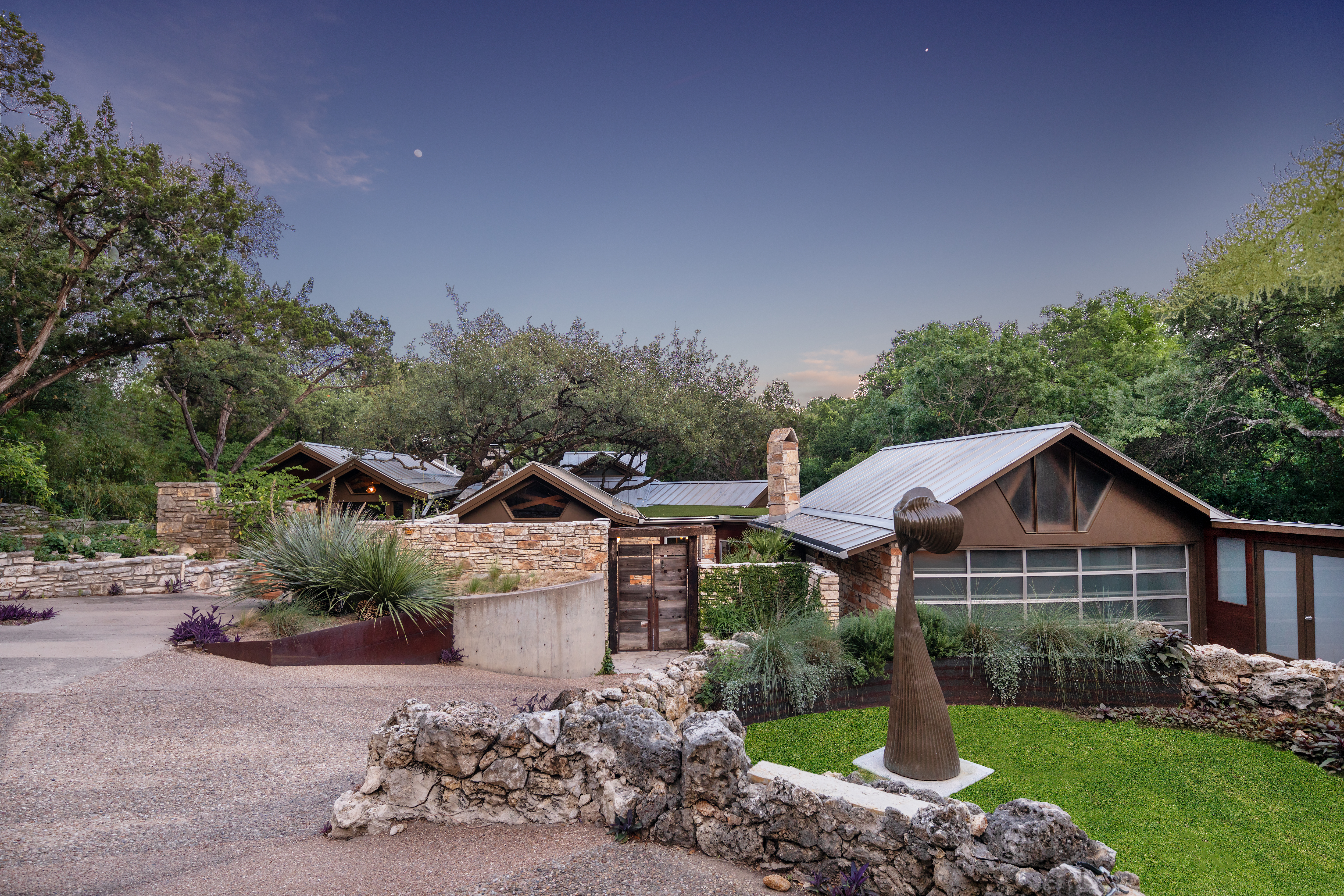 2707 Valley Spring Road 