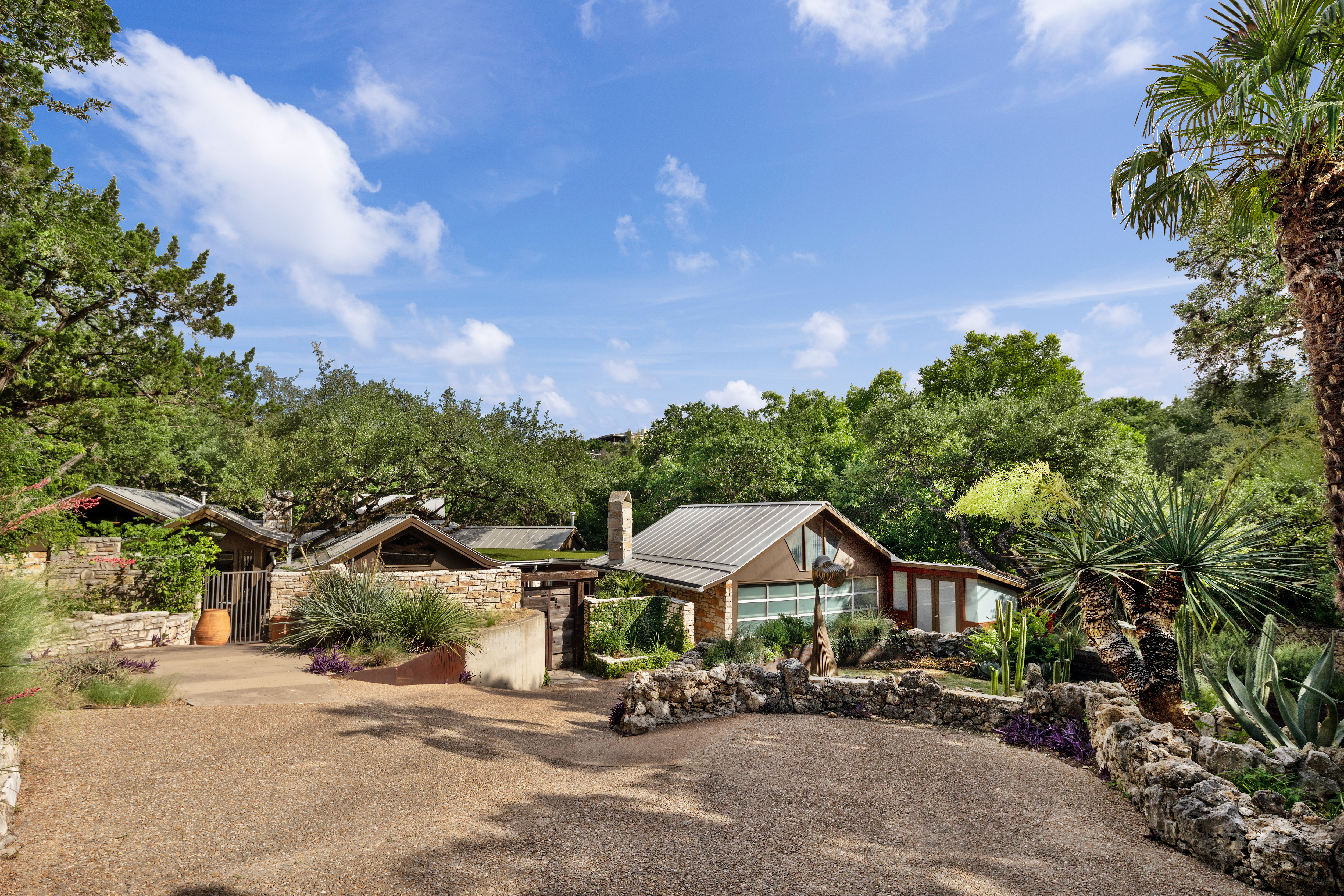 2707 Valley Spring Road 