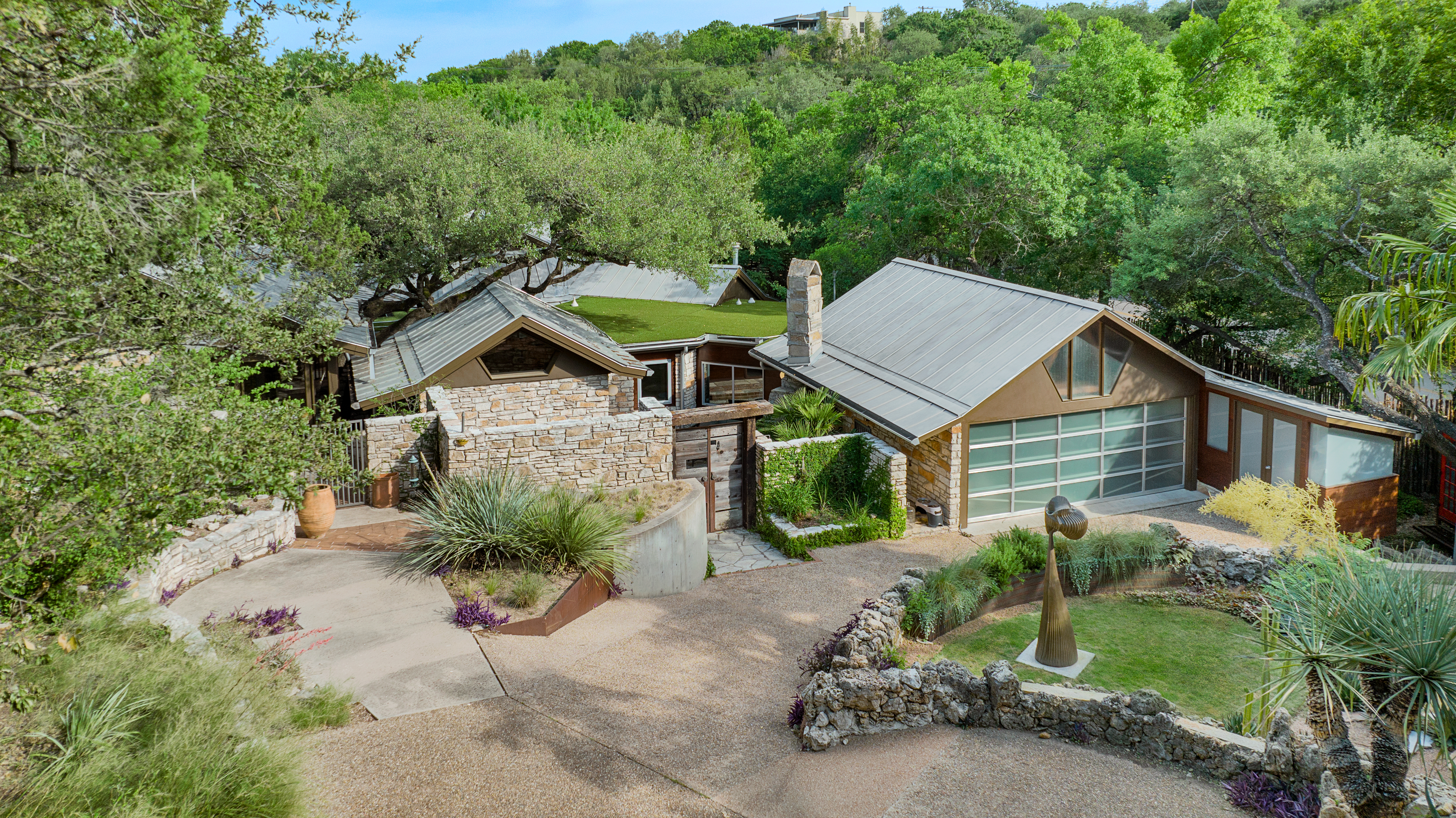 2707 Valley Spring Road 