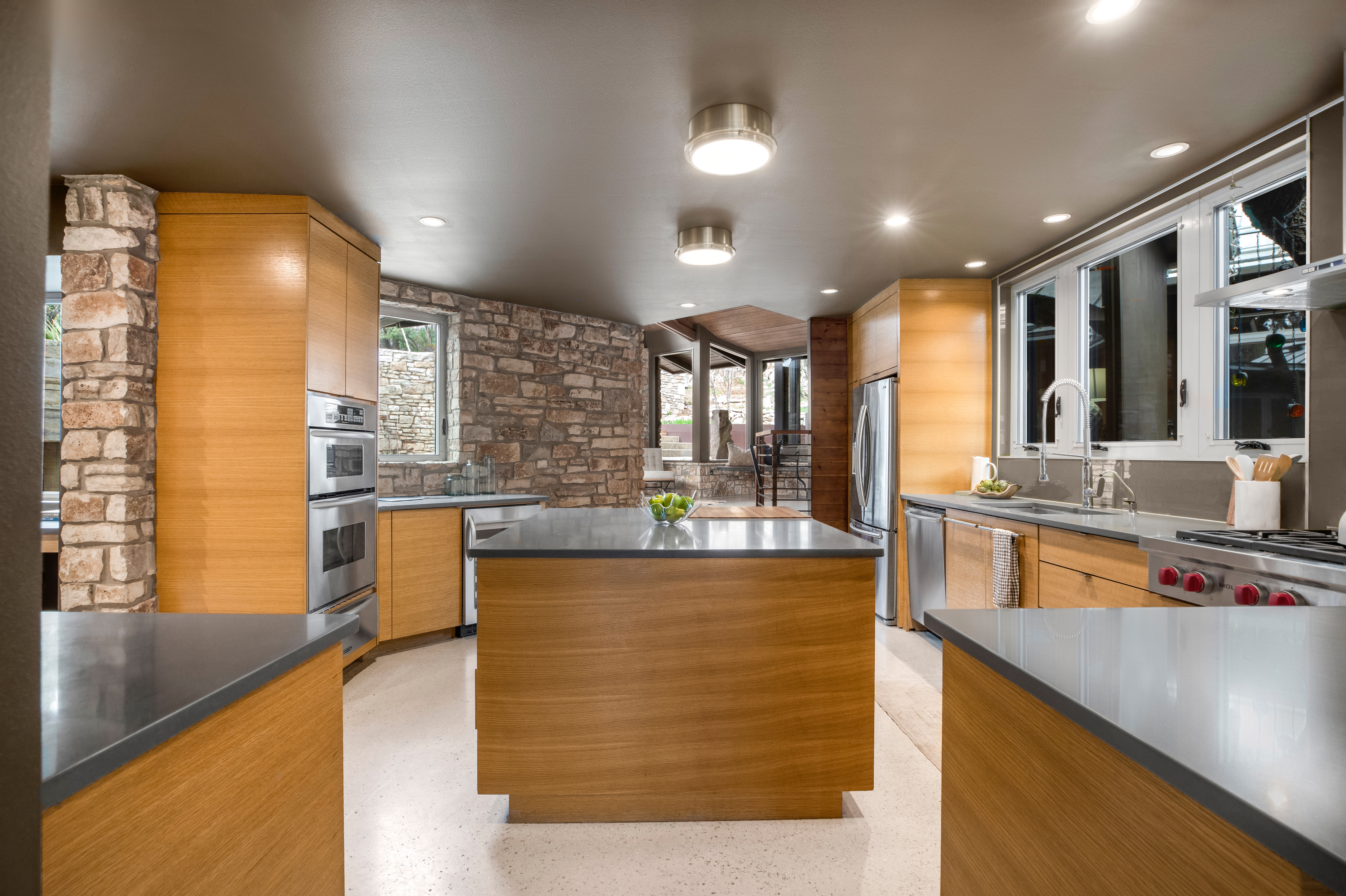 2707 Valley Spring Road 