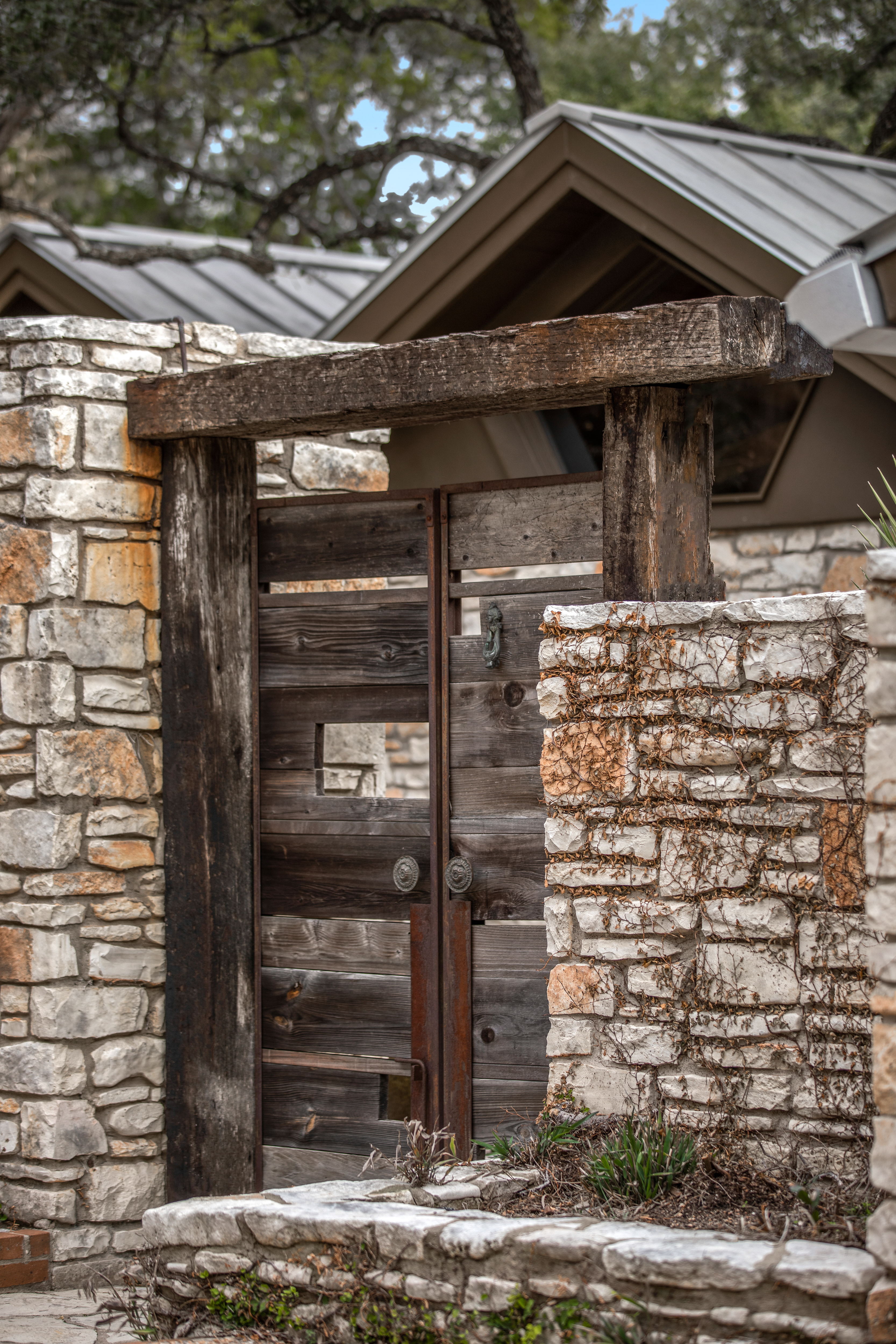 2707 Valley Spring Road 
