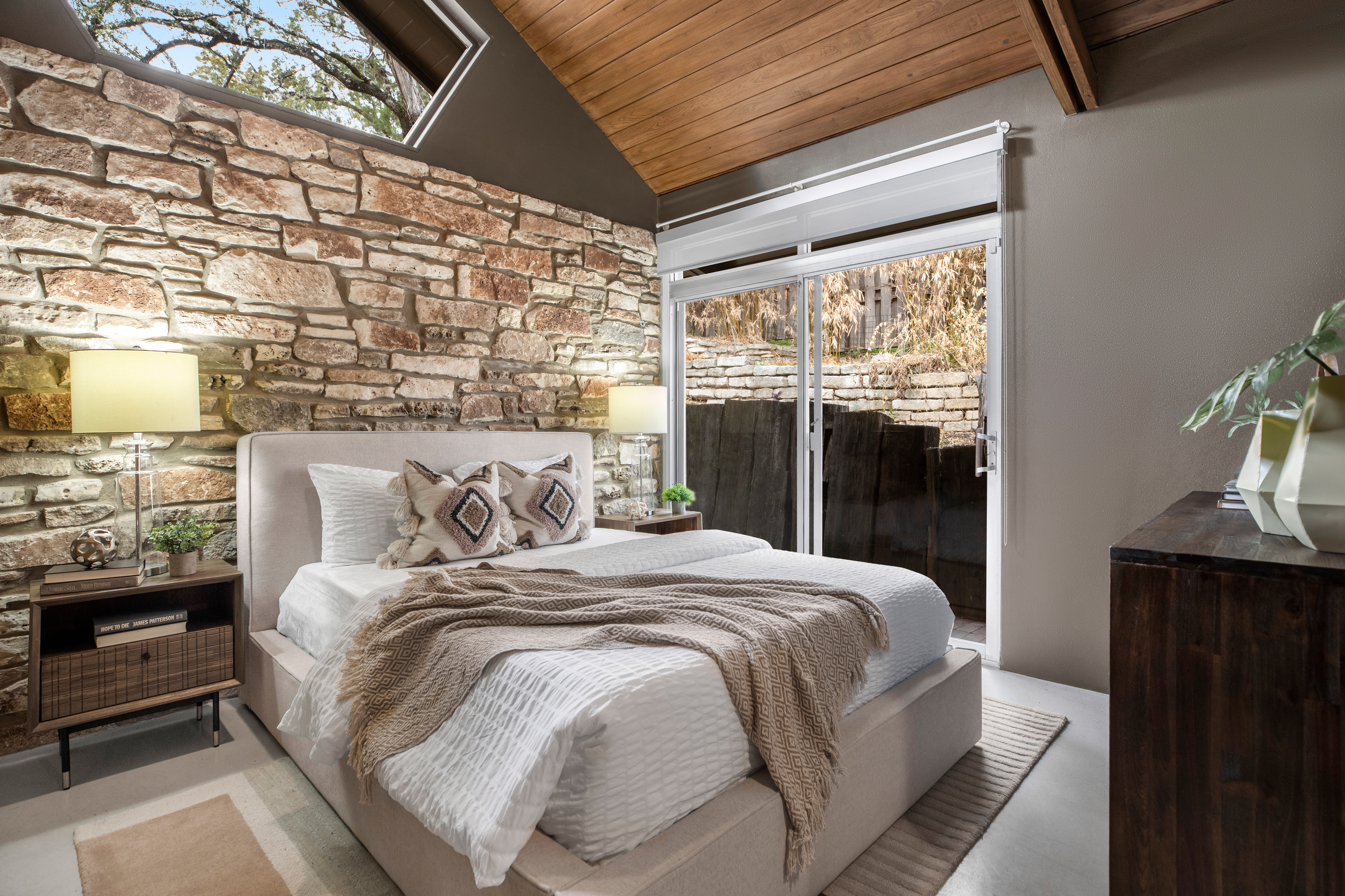 2707 Valley Spring Road 