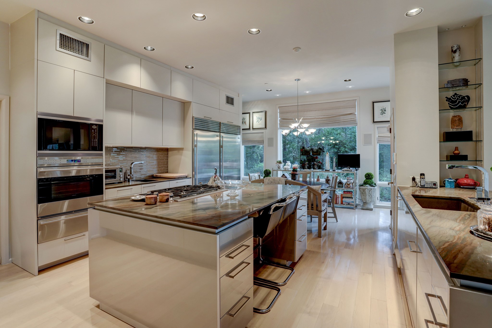 2003 Arrowwood Circle N