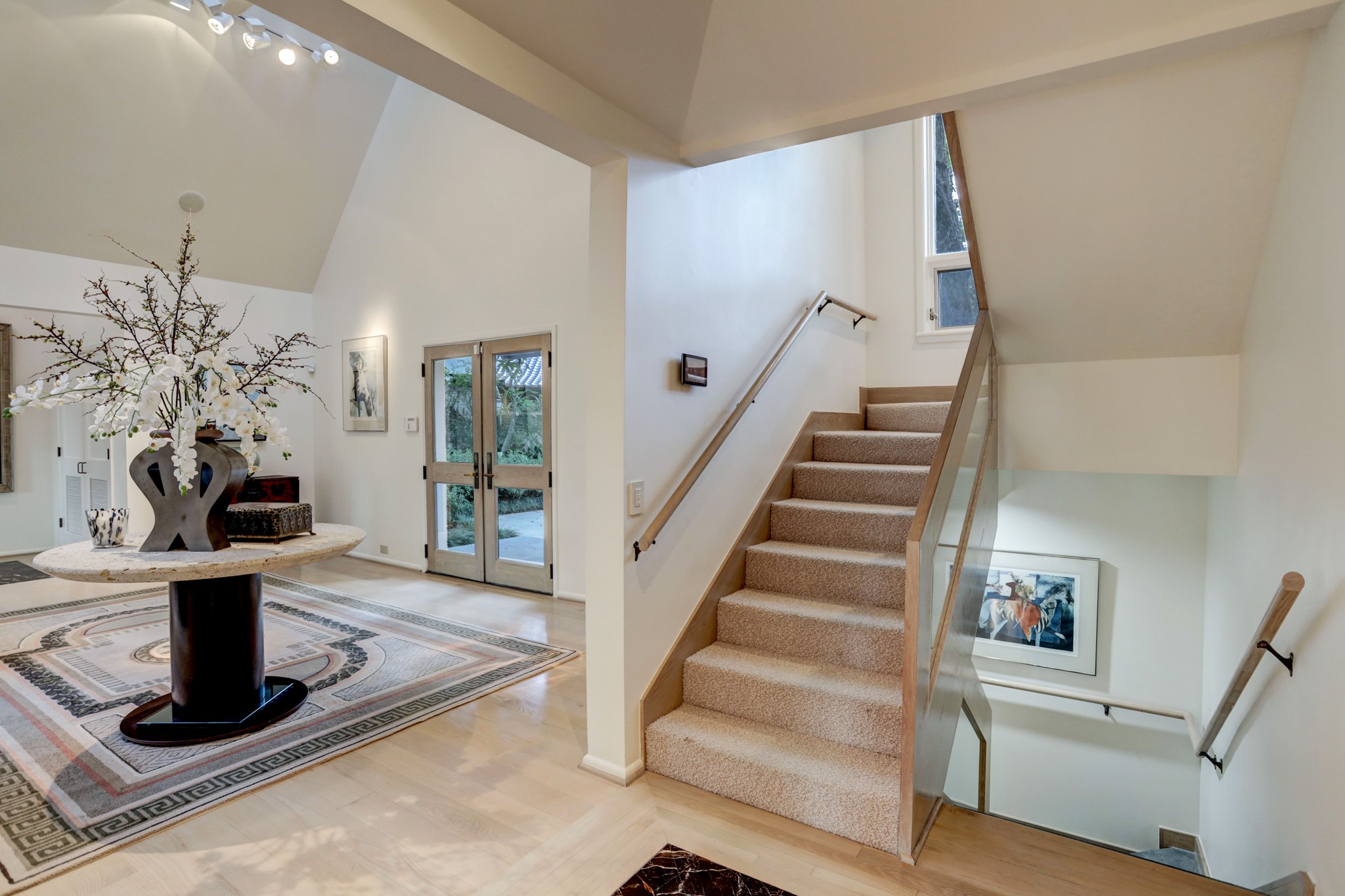 2003 Arrowwood Circle N
