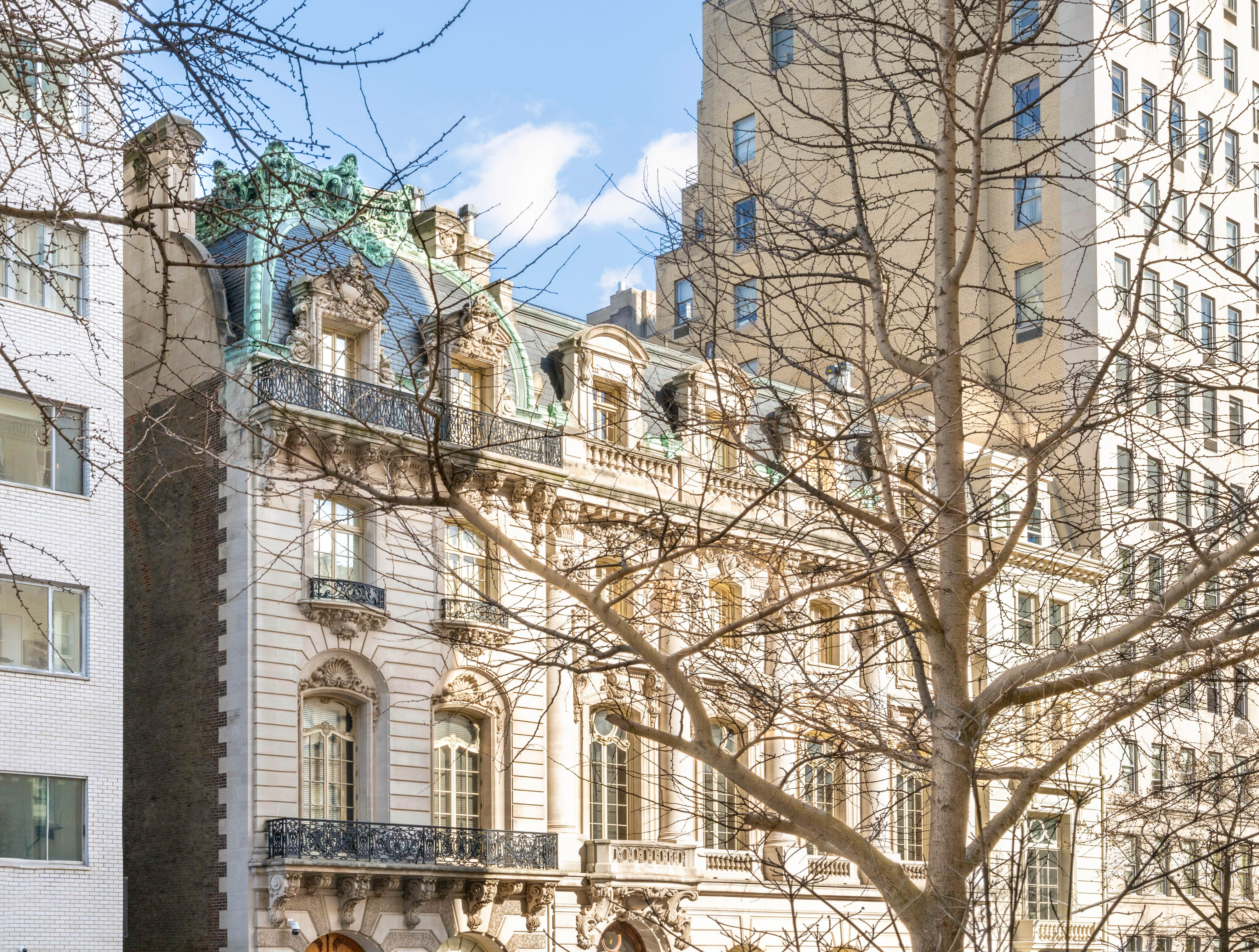907 Fifth Avenue Maisonette