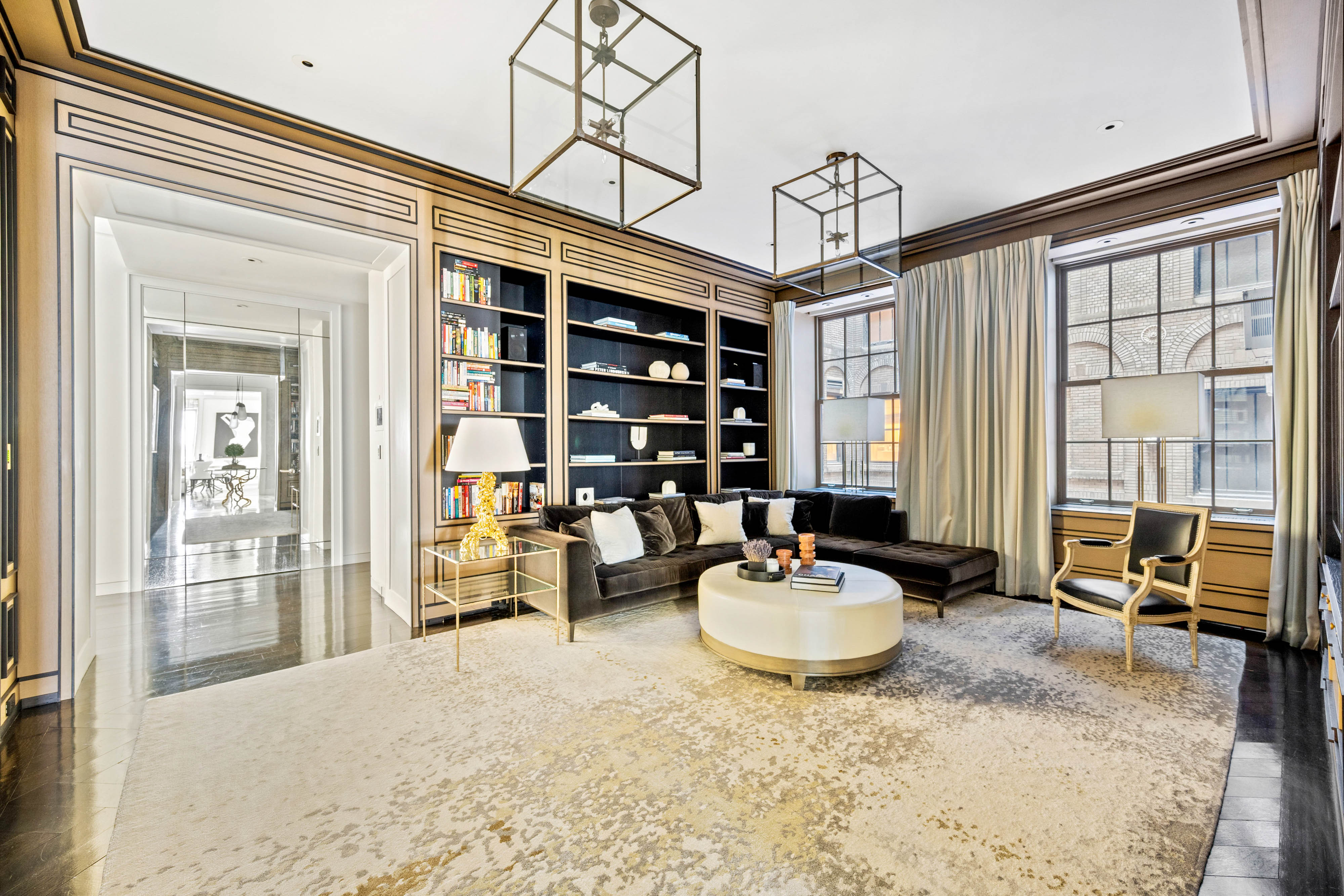 907 Fifth Avenue Maisonette