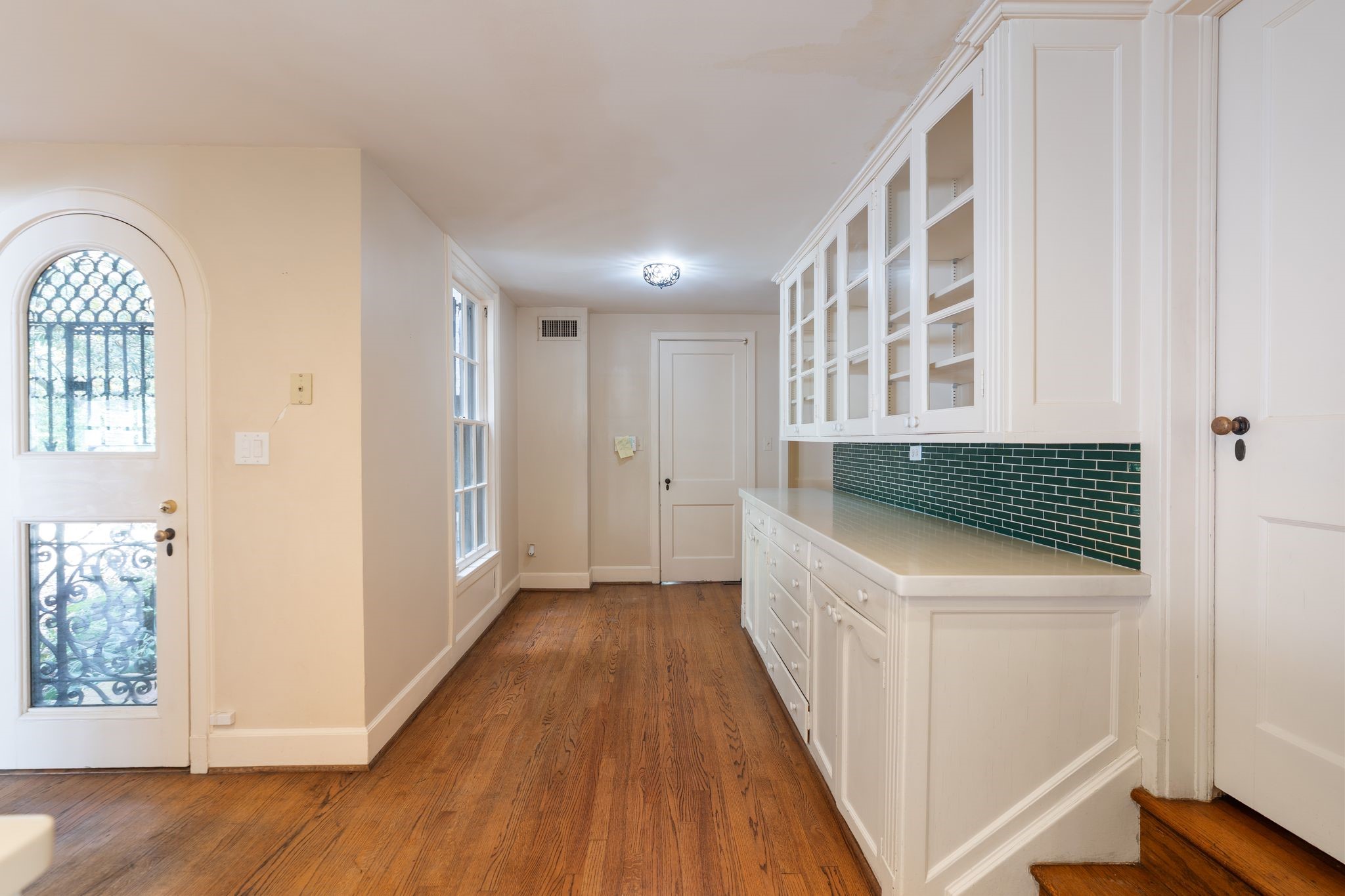 1604 Kirby Drive
