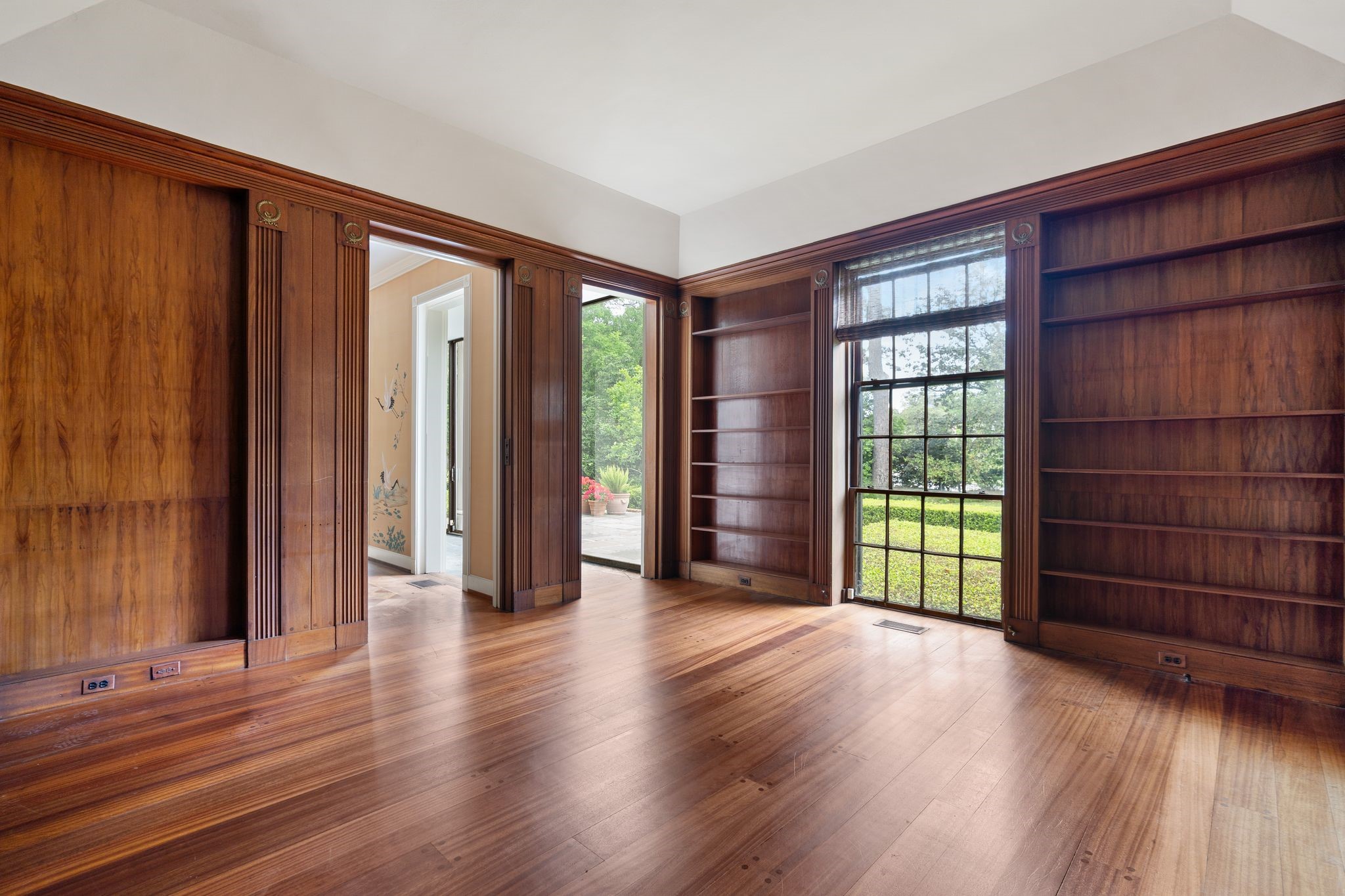 1604 Kirby Drive