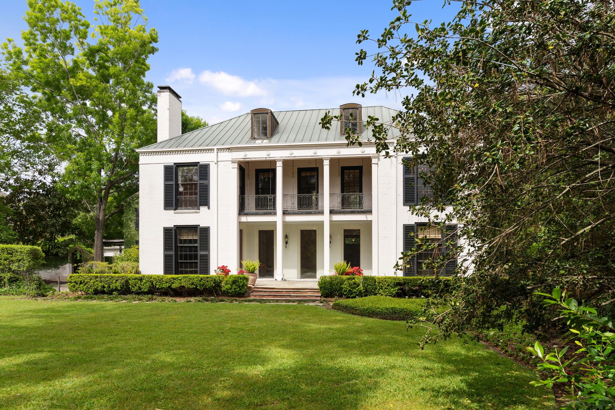 1604 Kirby Drive
