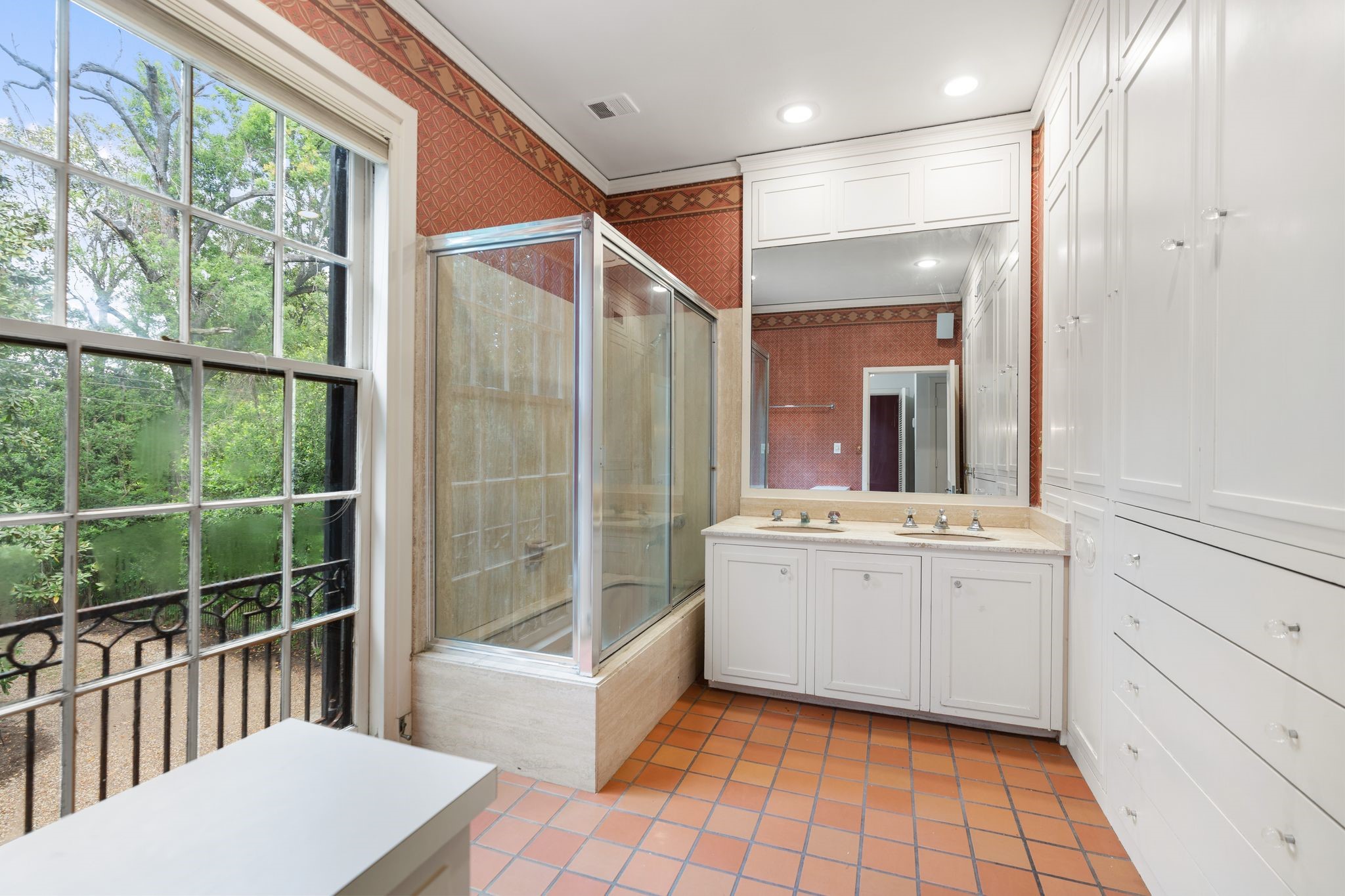 1604 Kirby Drive