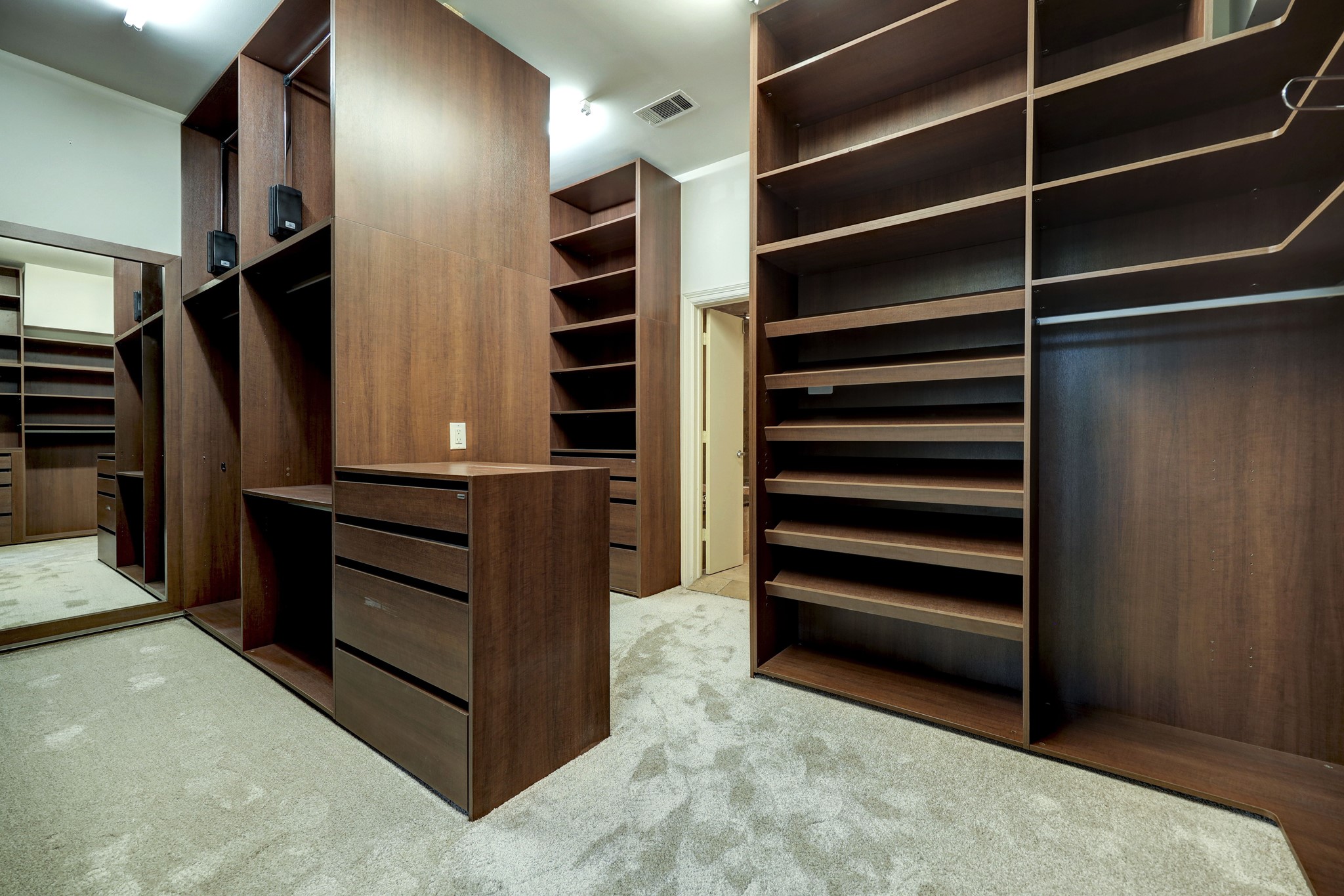 14 1/2 W Shady Lane