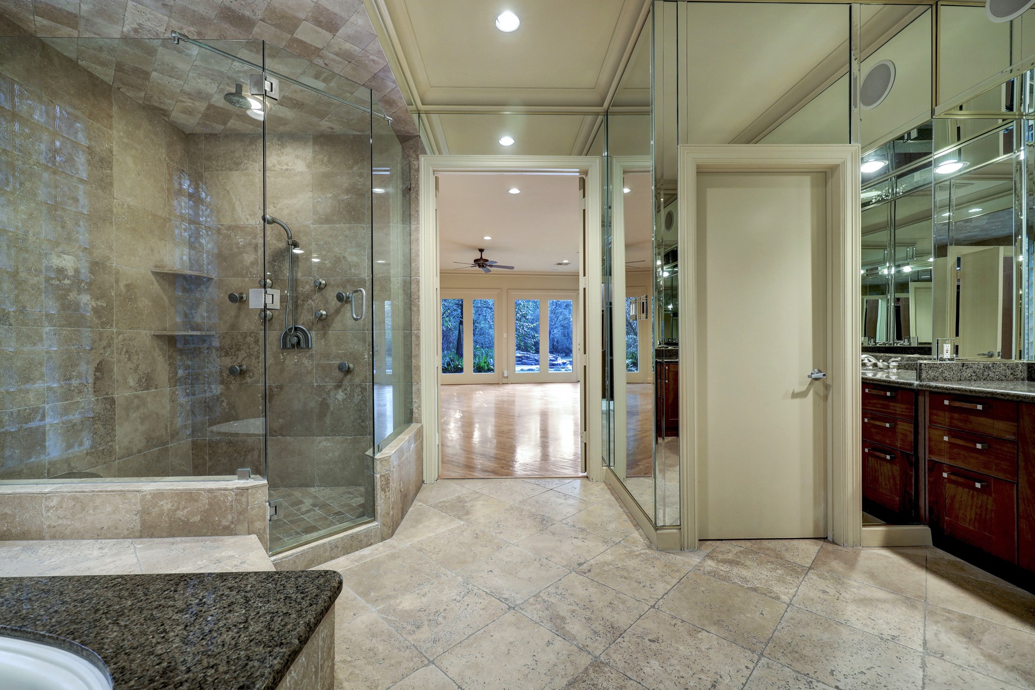 14 1/2 W Shady Lane