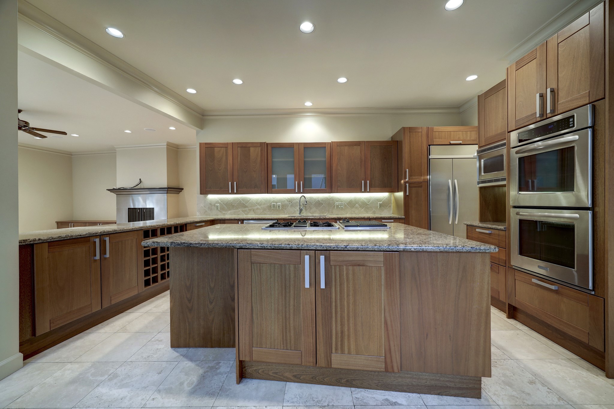 14 1/2 W Shady Lane