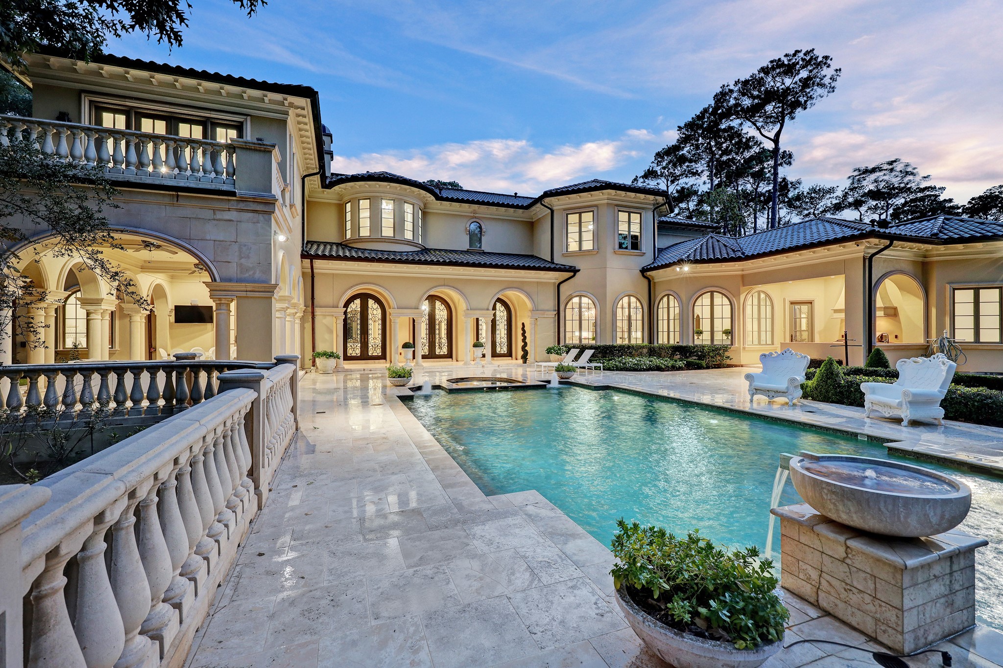 11102 Wickwood Drive