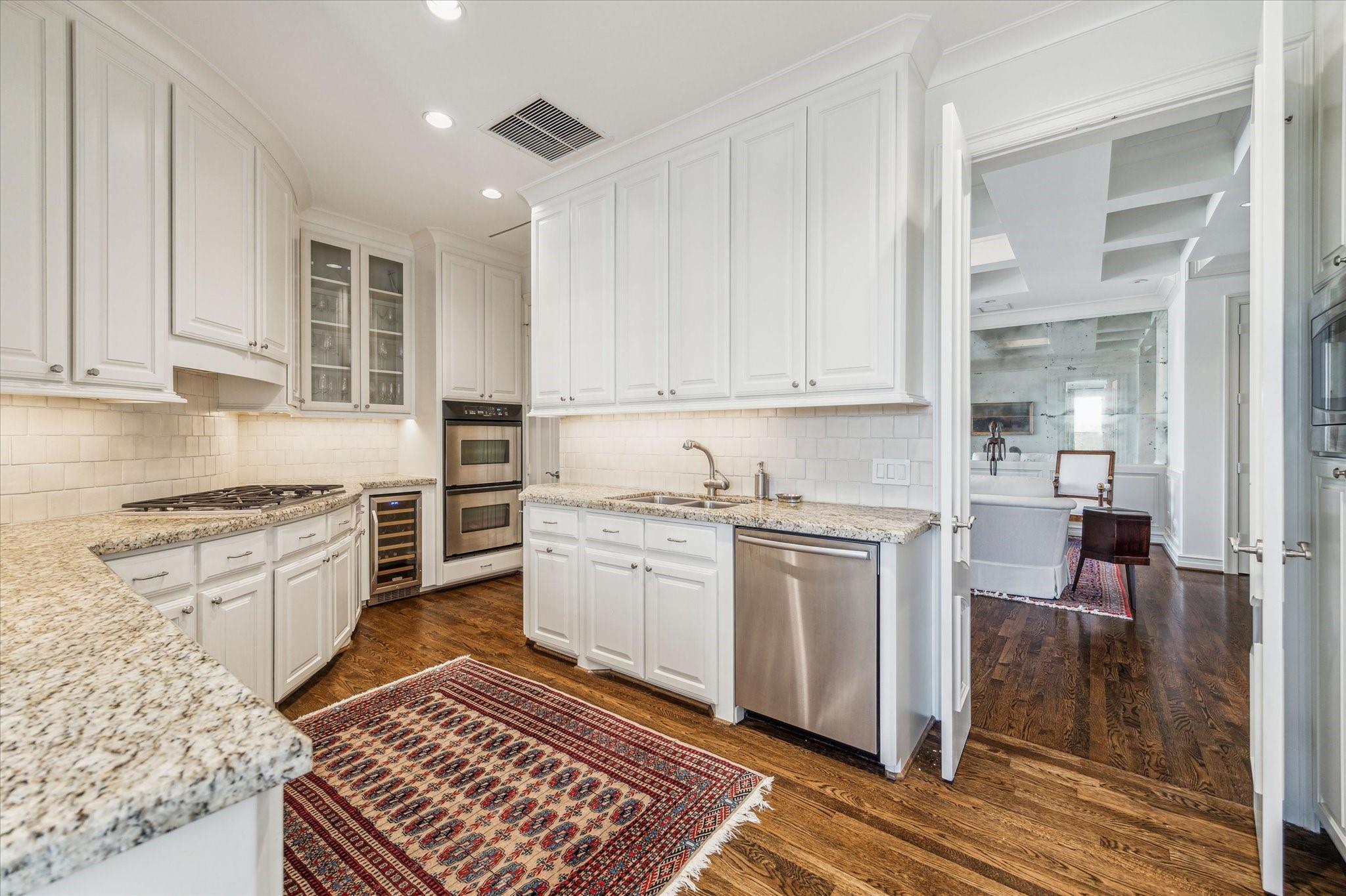 2121 Kirby Drive #2NE