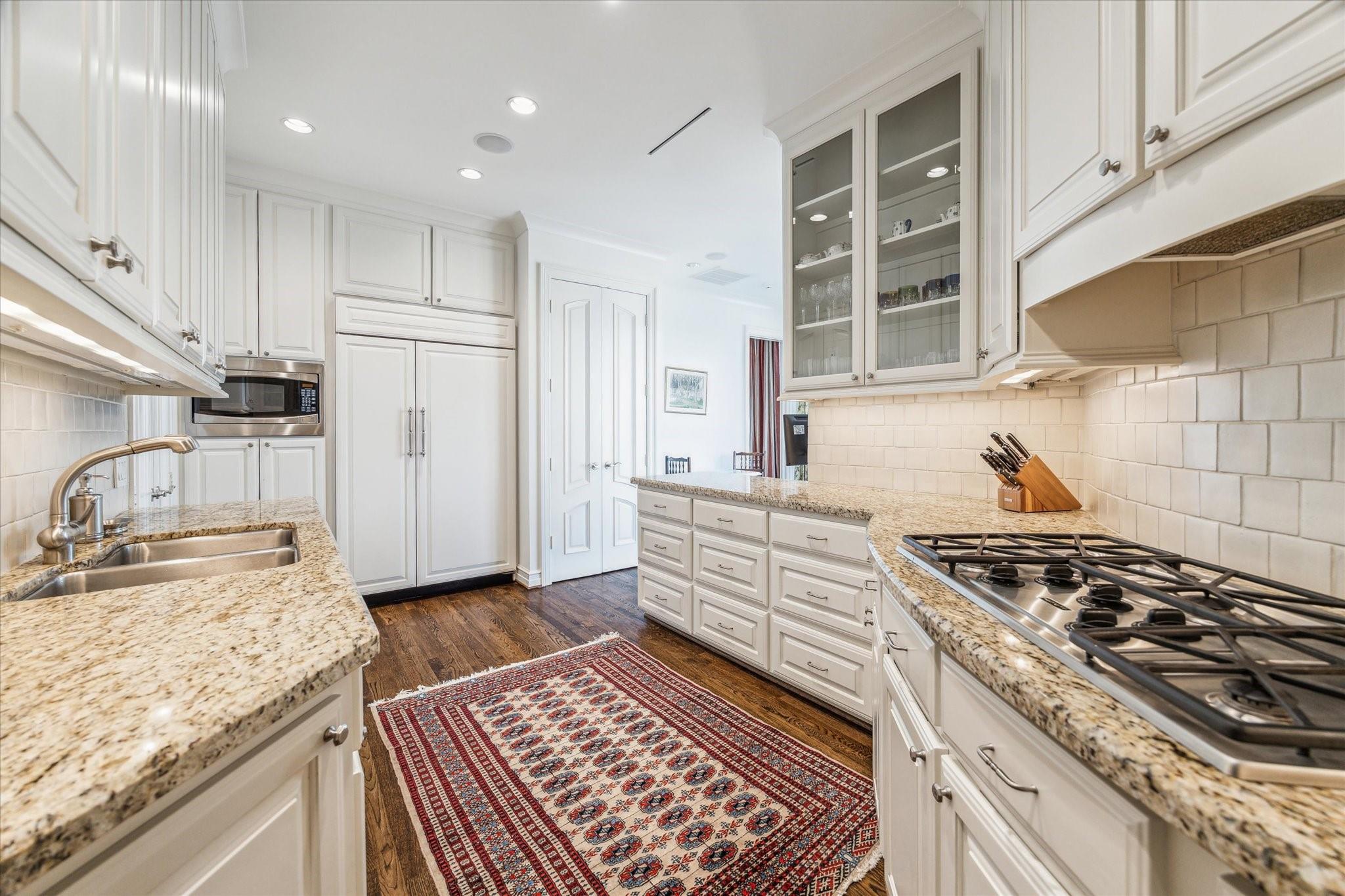 2121 Kirby Drive #2NE
