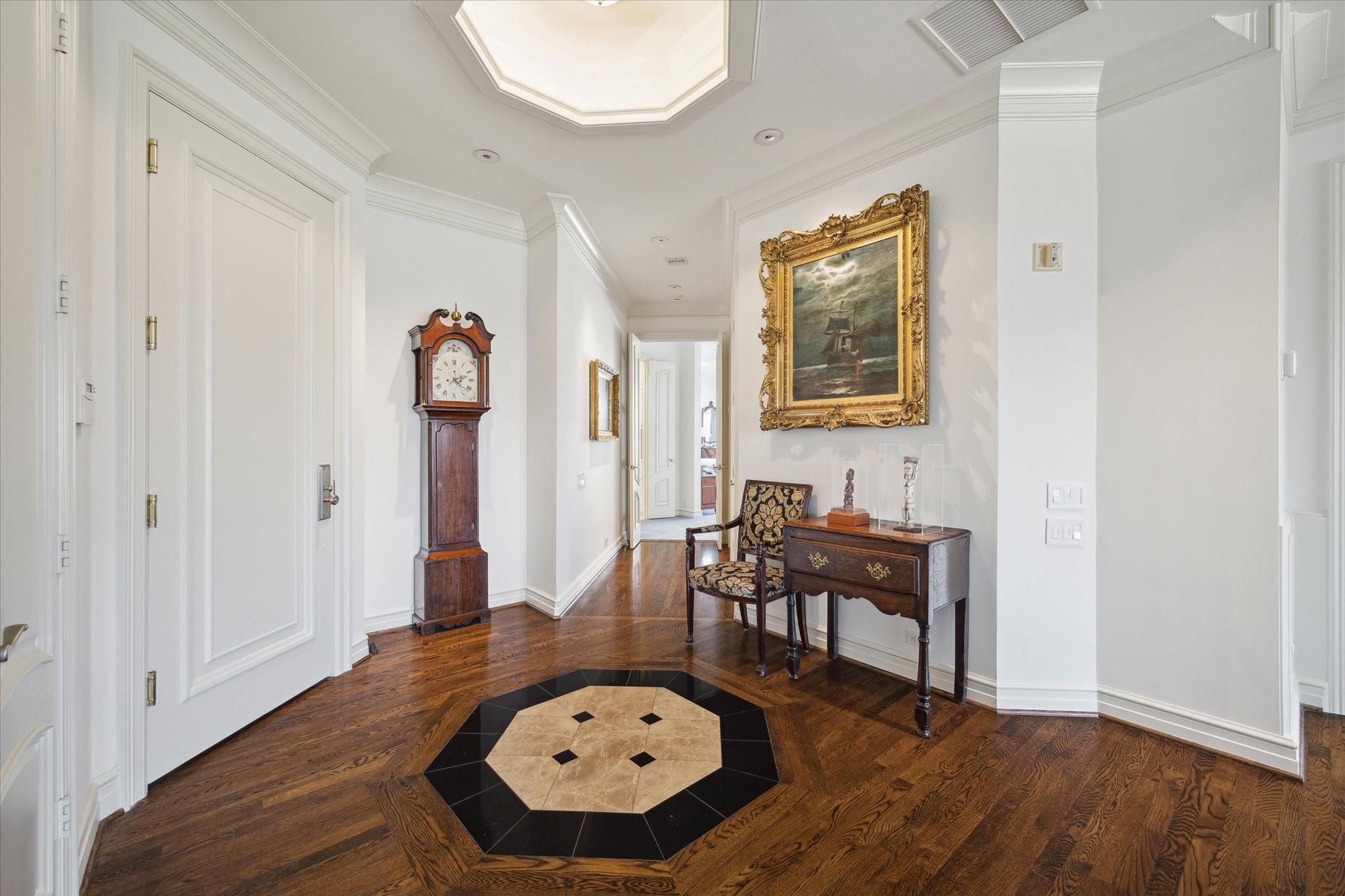 2121 Kirby Drive #2NE