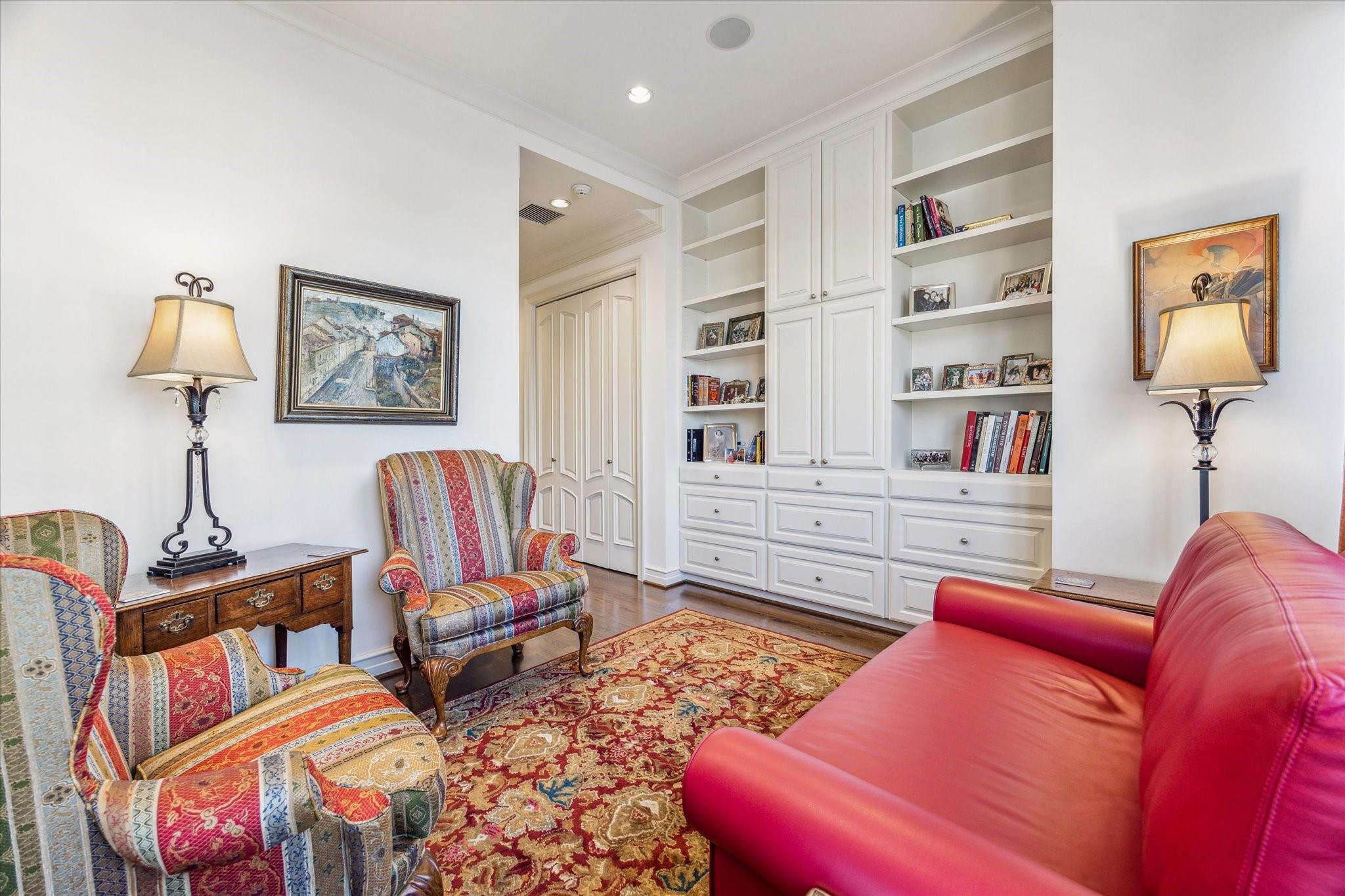 2121 Kirby Drive #2NE