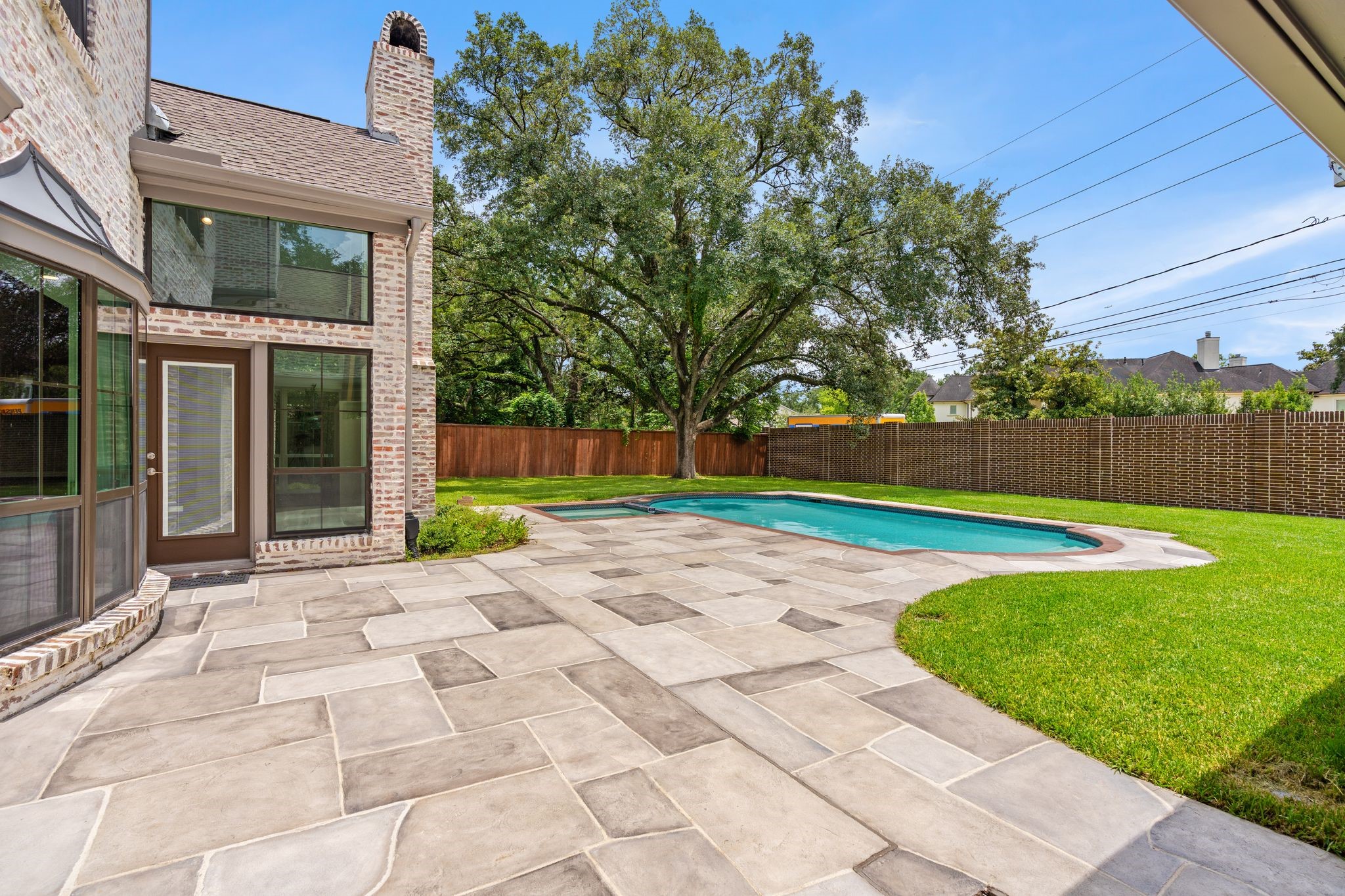 5665 Pine Forest Road