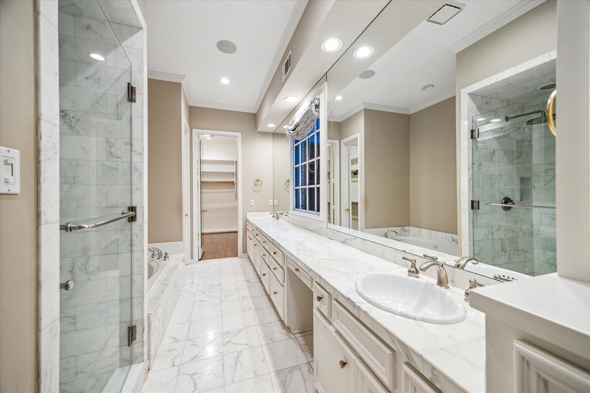 121 Glynn Way Drive