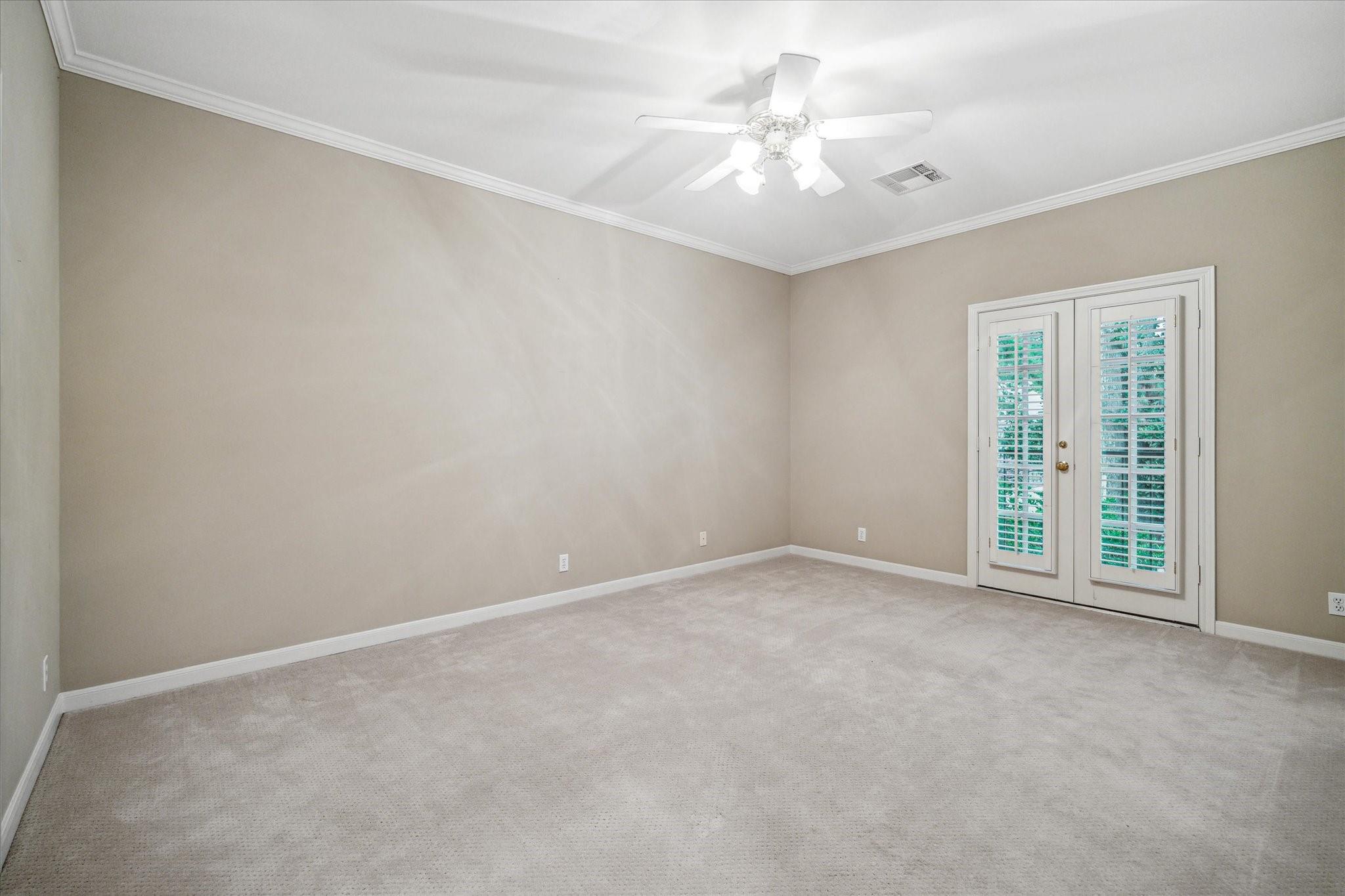 121 Glynn Way Drive