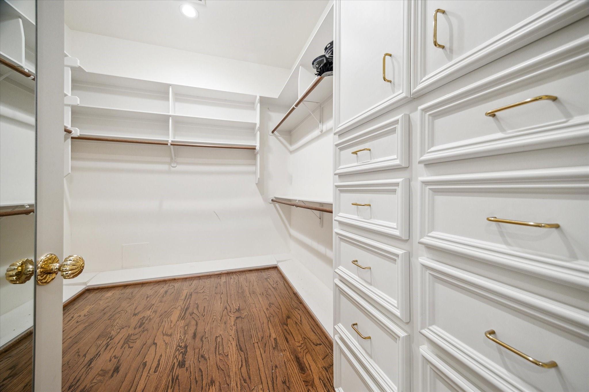 121 Glynn Way Drive