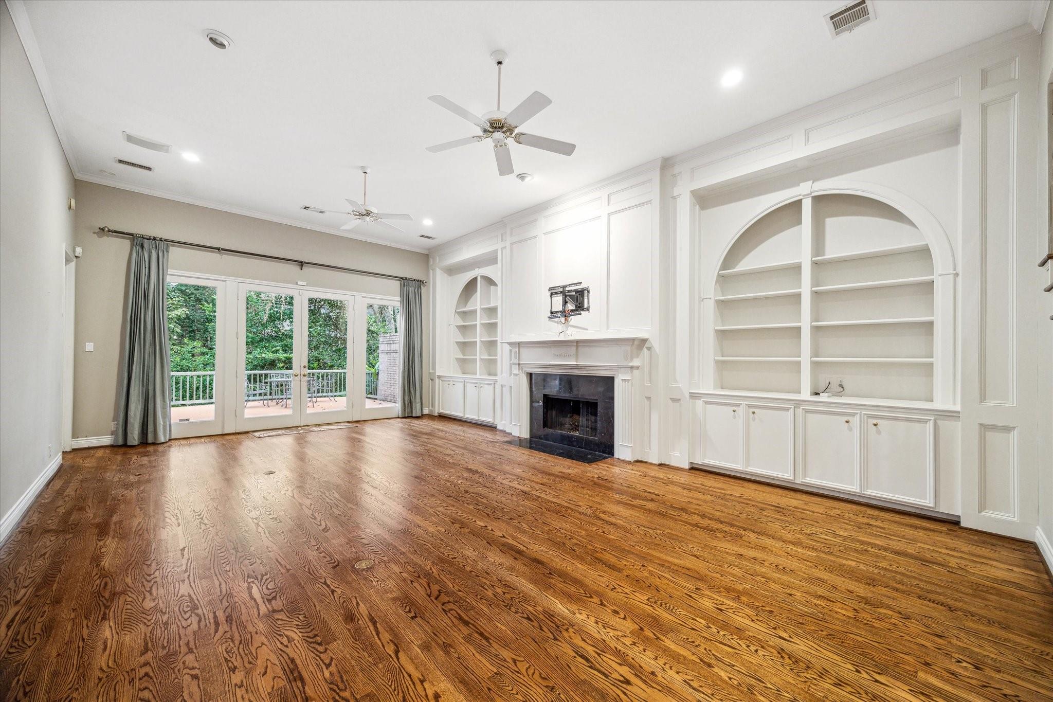 121 Glynn Way Drive