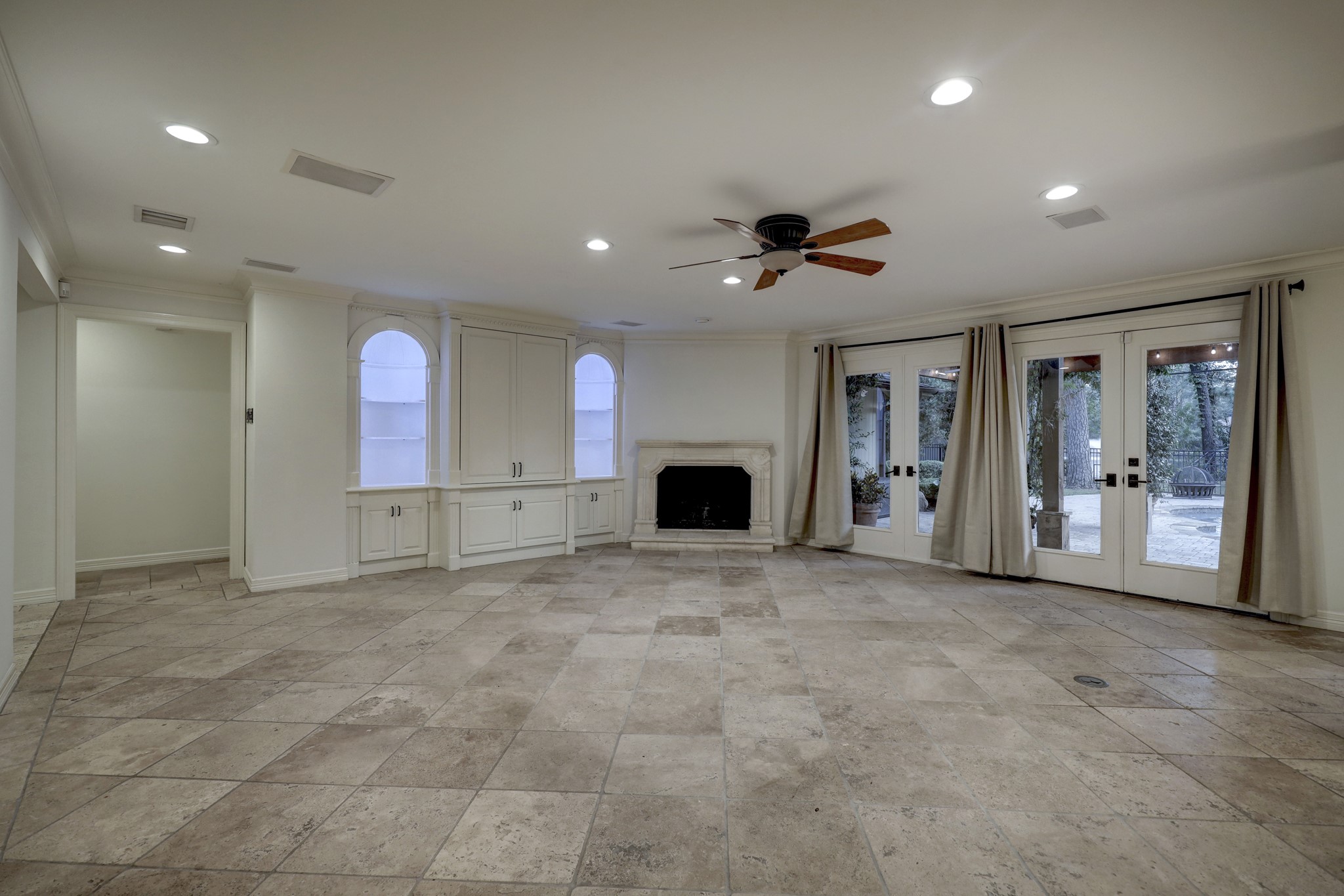 147 Knipp Road