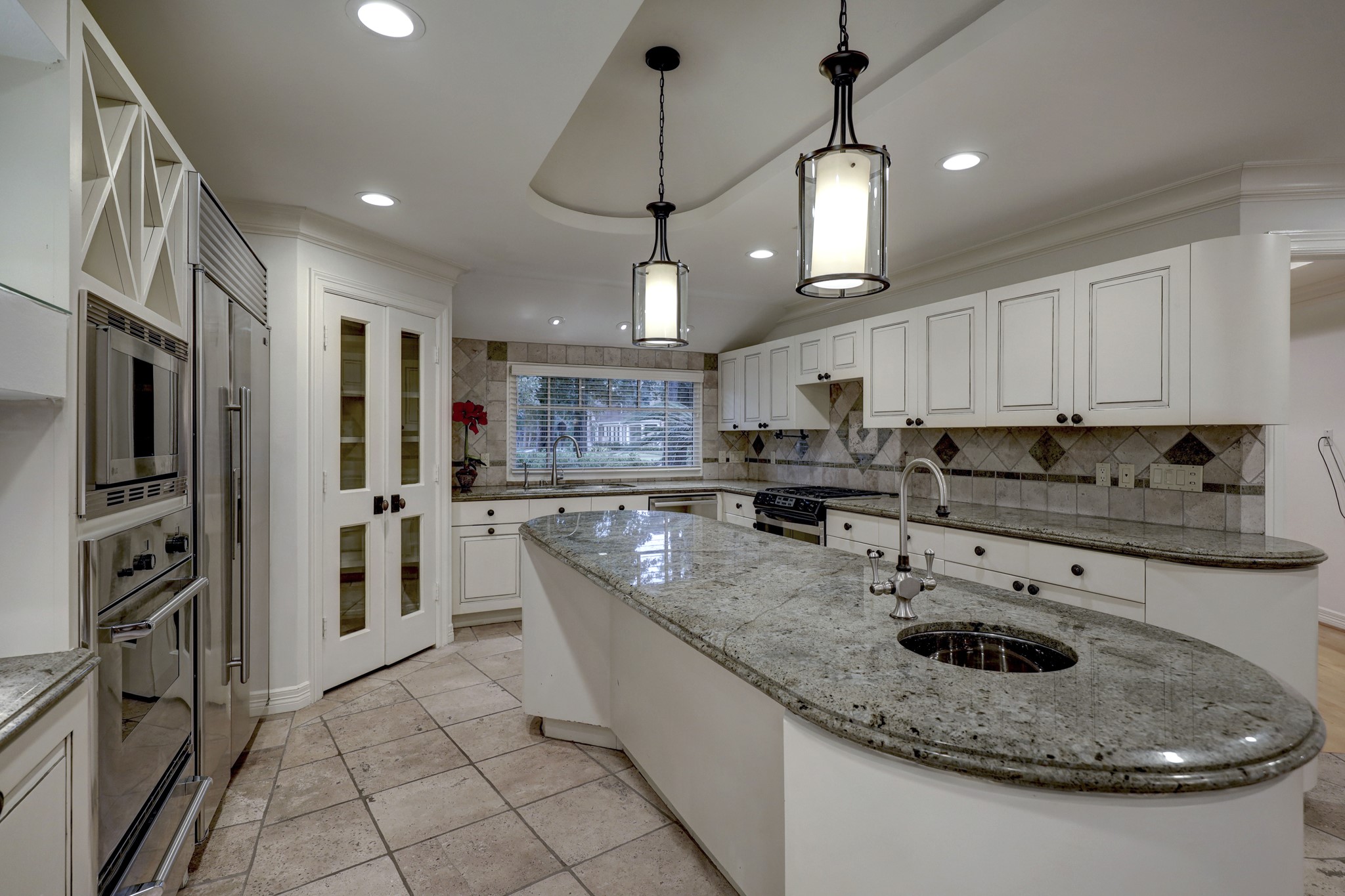 147 Knipp Road