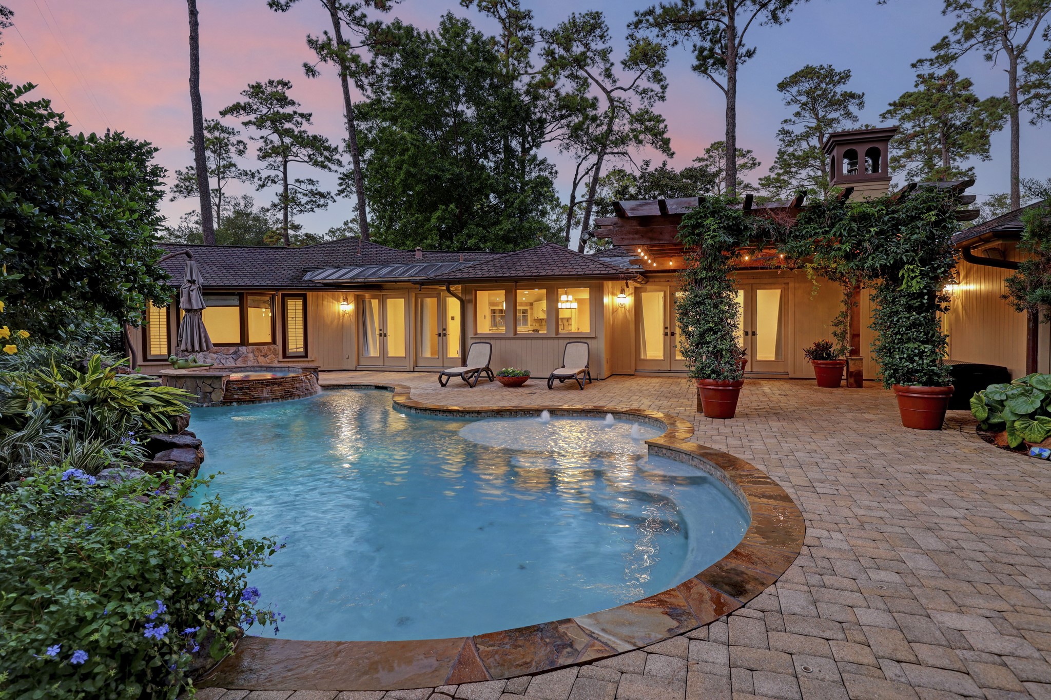 147 Knipp Road