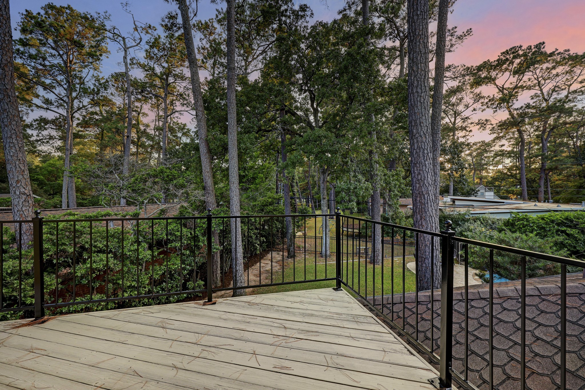147 Knipp Road