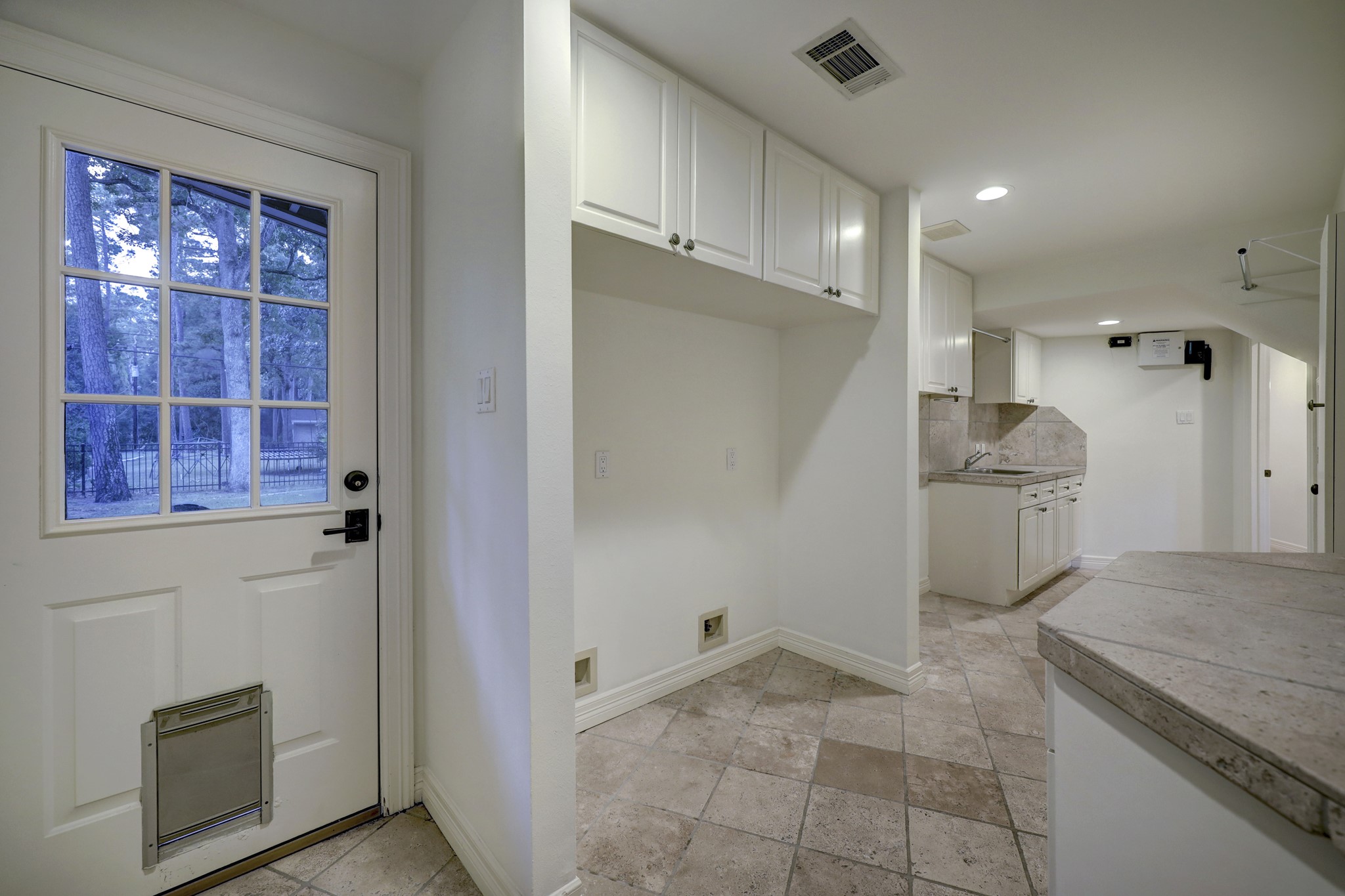 147 Knipp Road