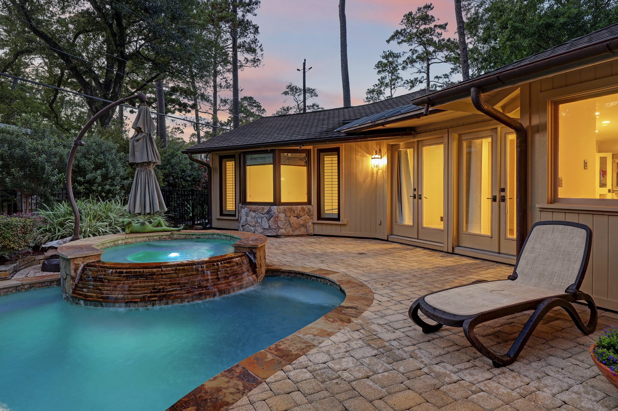 147 Knipp Road