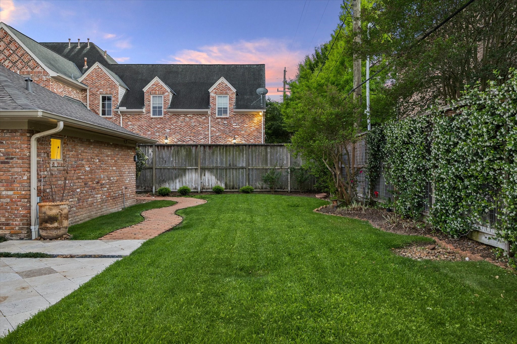 242 Maple Valley Road