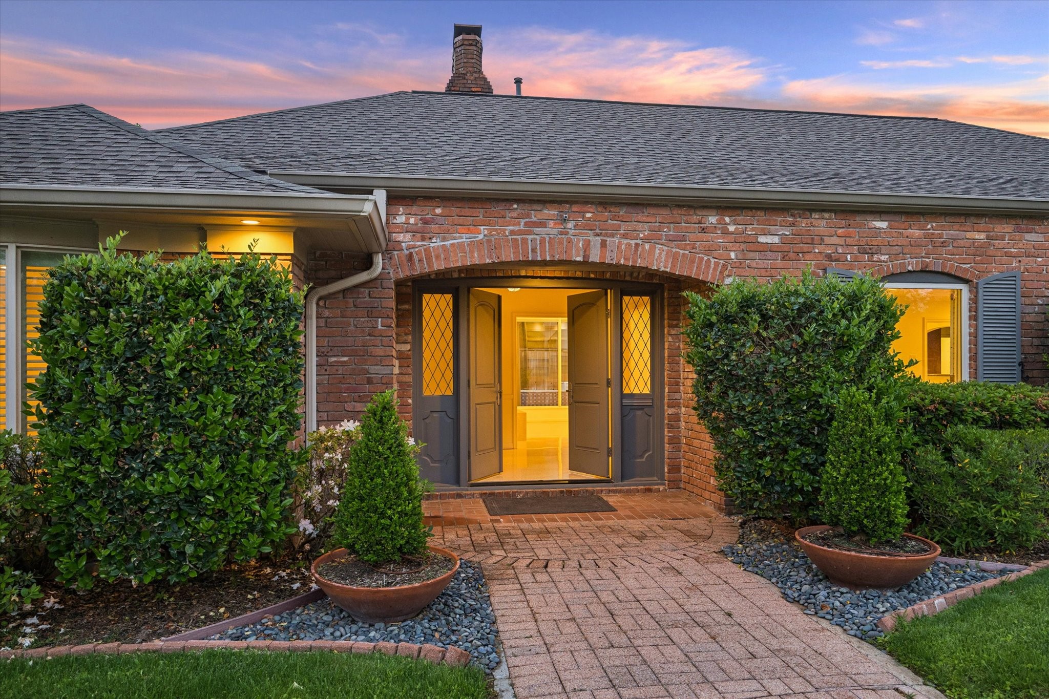242 Maple Valley Road