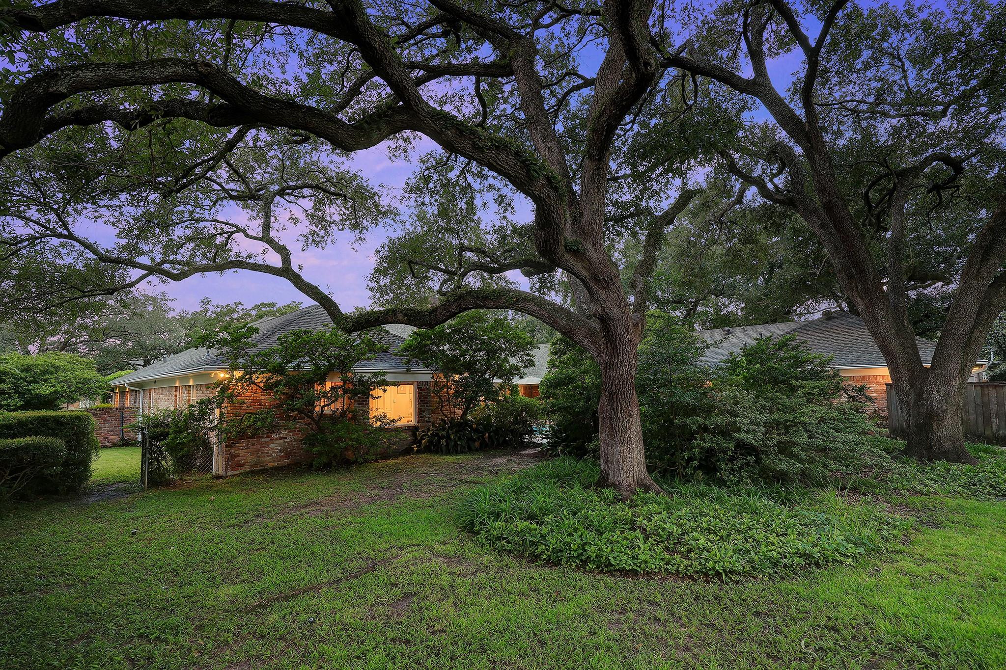 5390 Holly Springs Drive
